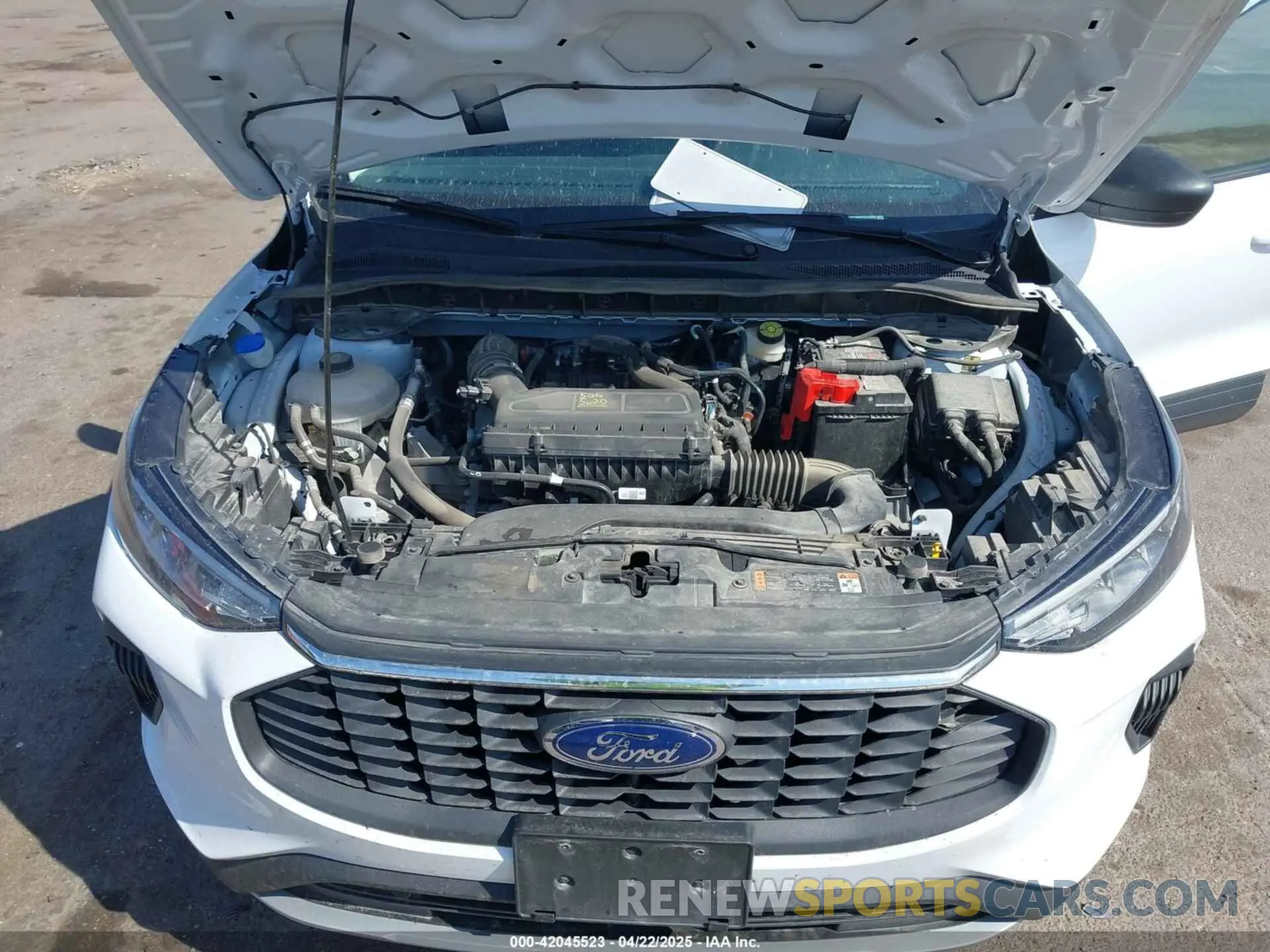10 Photograph of a damaged car 1FMCU9GN7PUA34362 FORD ESCAPE 2023