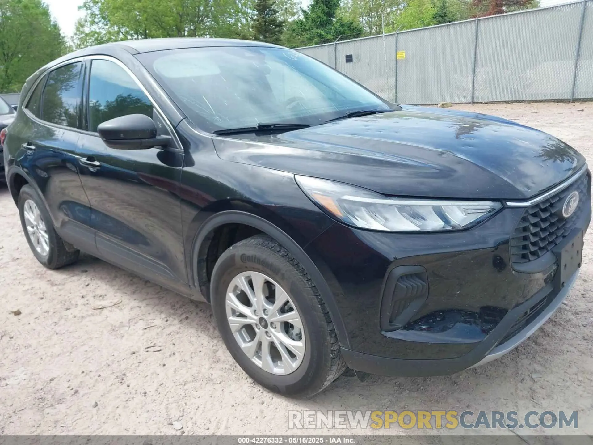 1 Photograph of a damaged car 1FMCU9GN7PUB17659 FORD ESCAPE 2023