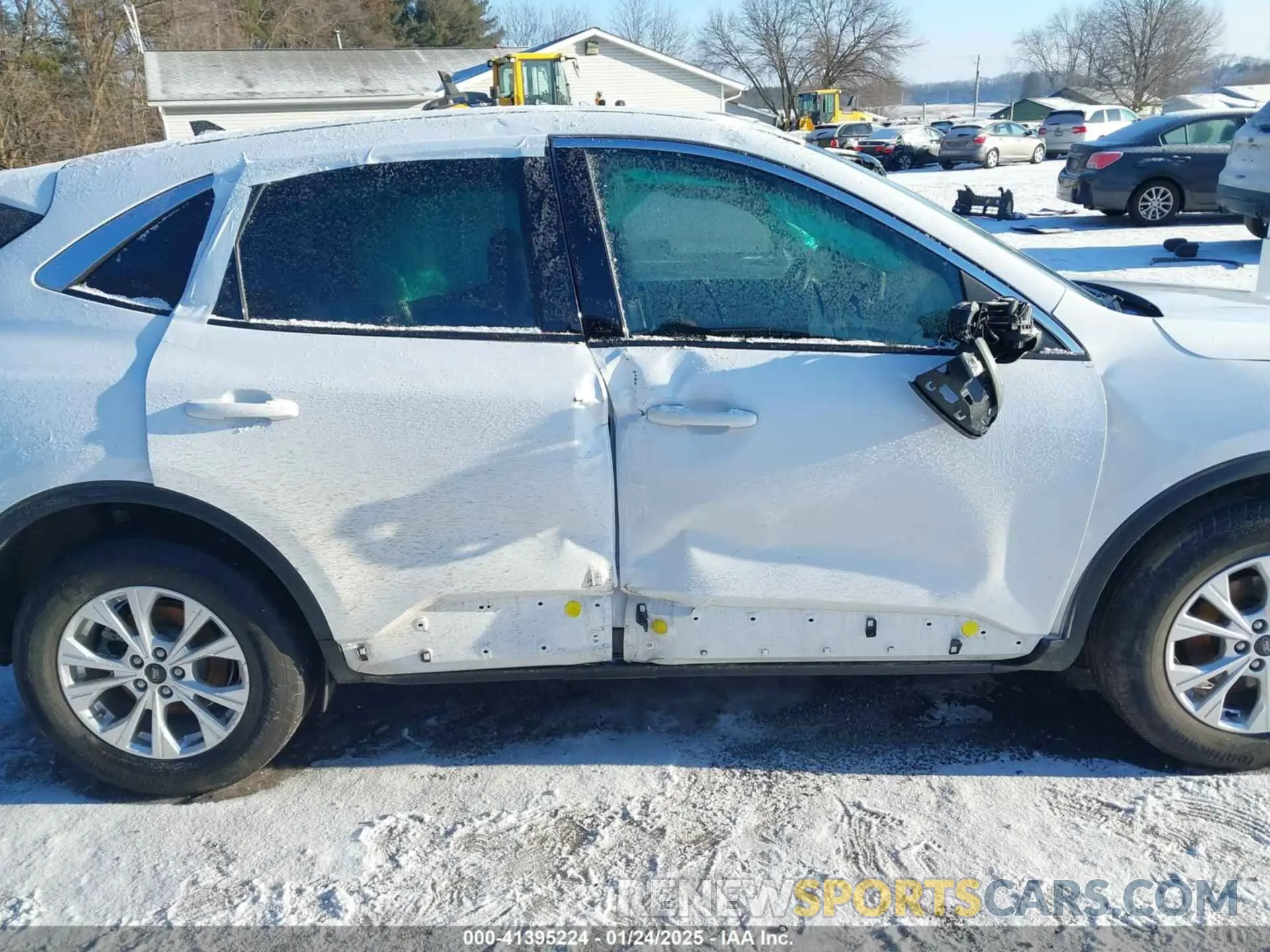 14 Photograph of a damaged car 1FMCU9GN7PUB42996 FORD ESCAPE 2023