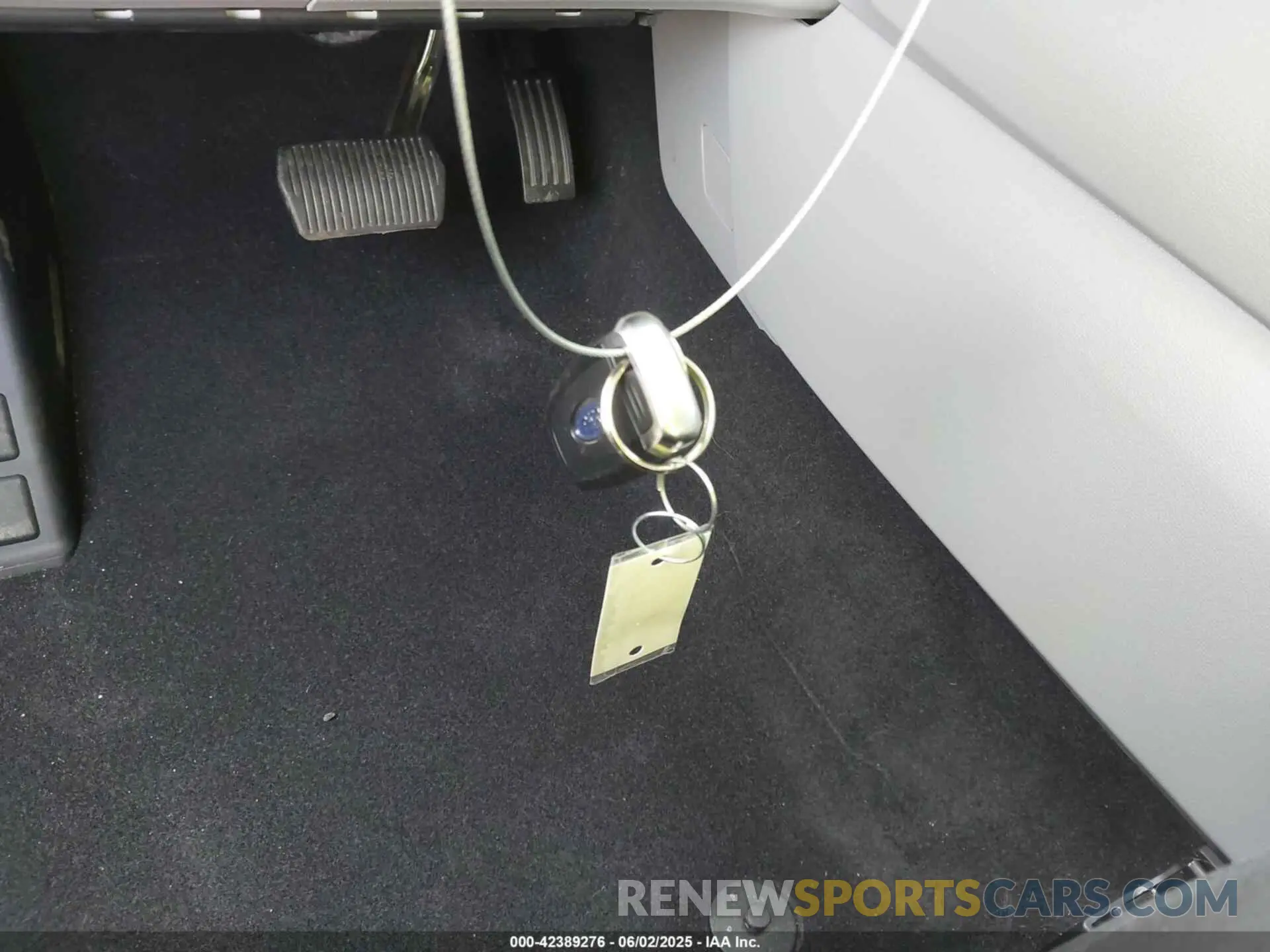 11 Photograph of a damaged car 1FMCU9GN8PUA88821 FORD ESCAPE 2023