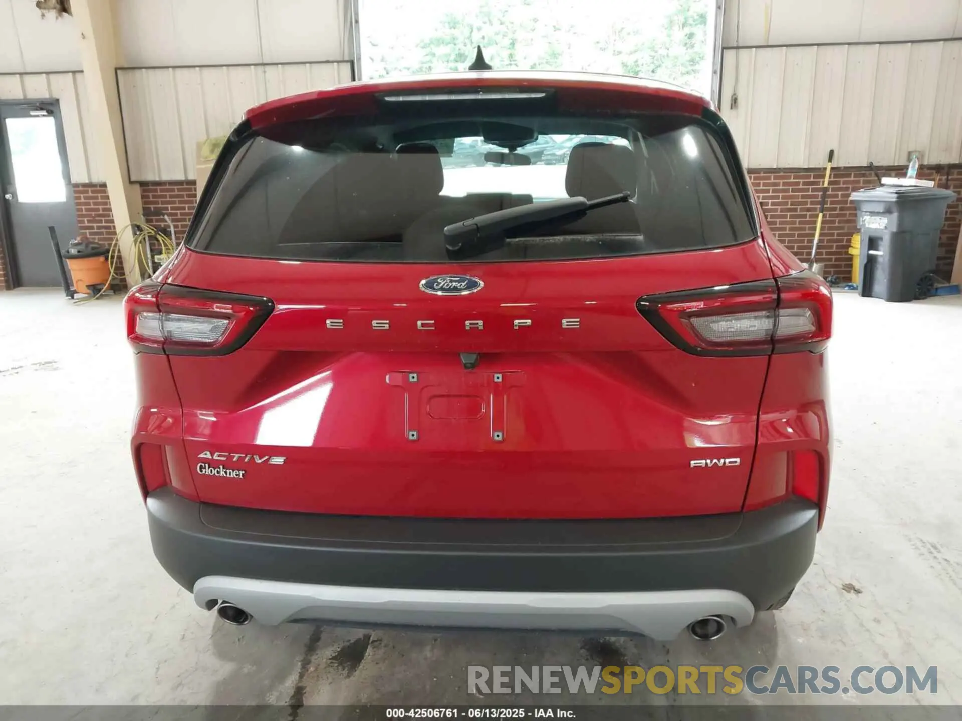 16 Photograph of a damaged car 1FMCU9GN8PUA96630 FORD ESCAPE 2023