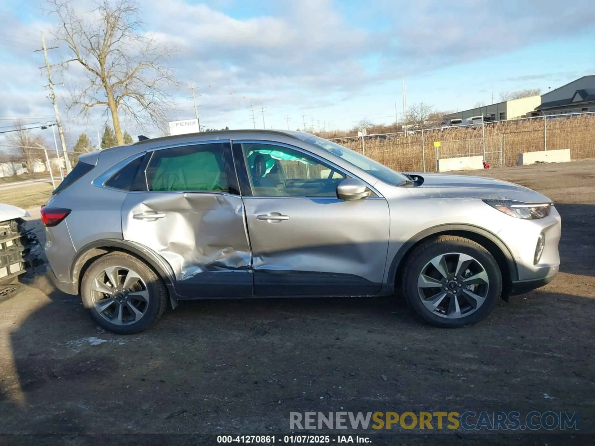 13 Photograph of a damaged car 1FMCU9JA3PUA71771 FORD ESCAPE 2023