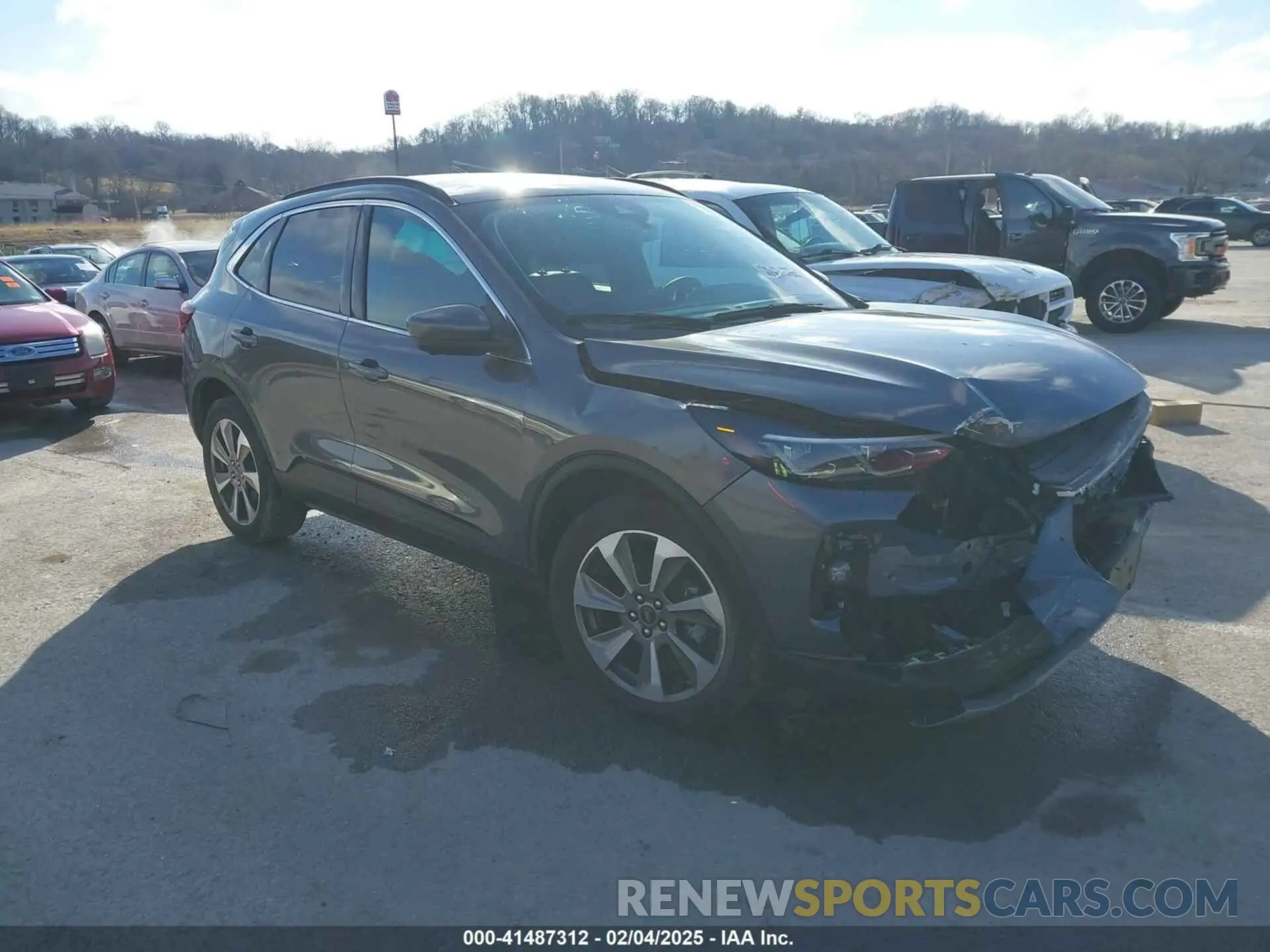 1 Photograph of a damaged car 1FMCU9JA7PUB20373 FORD ESCAPE 2023