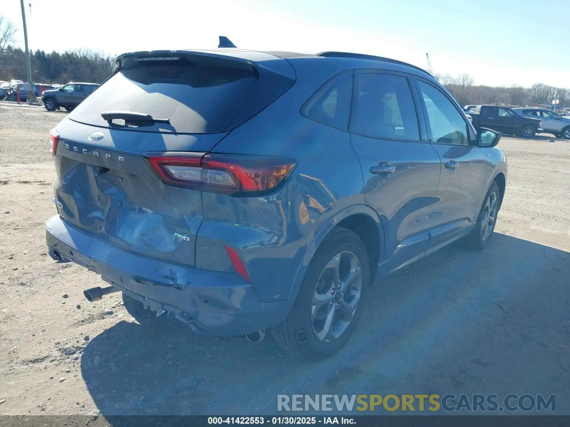 4 Photograph of a damaged car 1FMCU9MN0PUA35258 FORD ESCAPE 2023