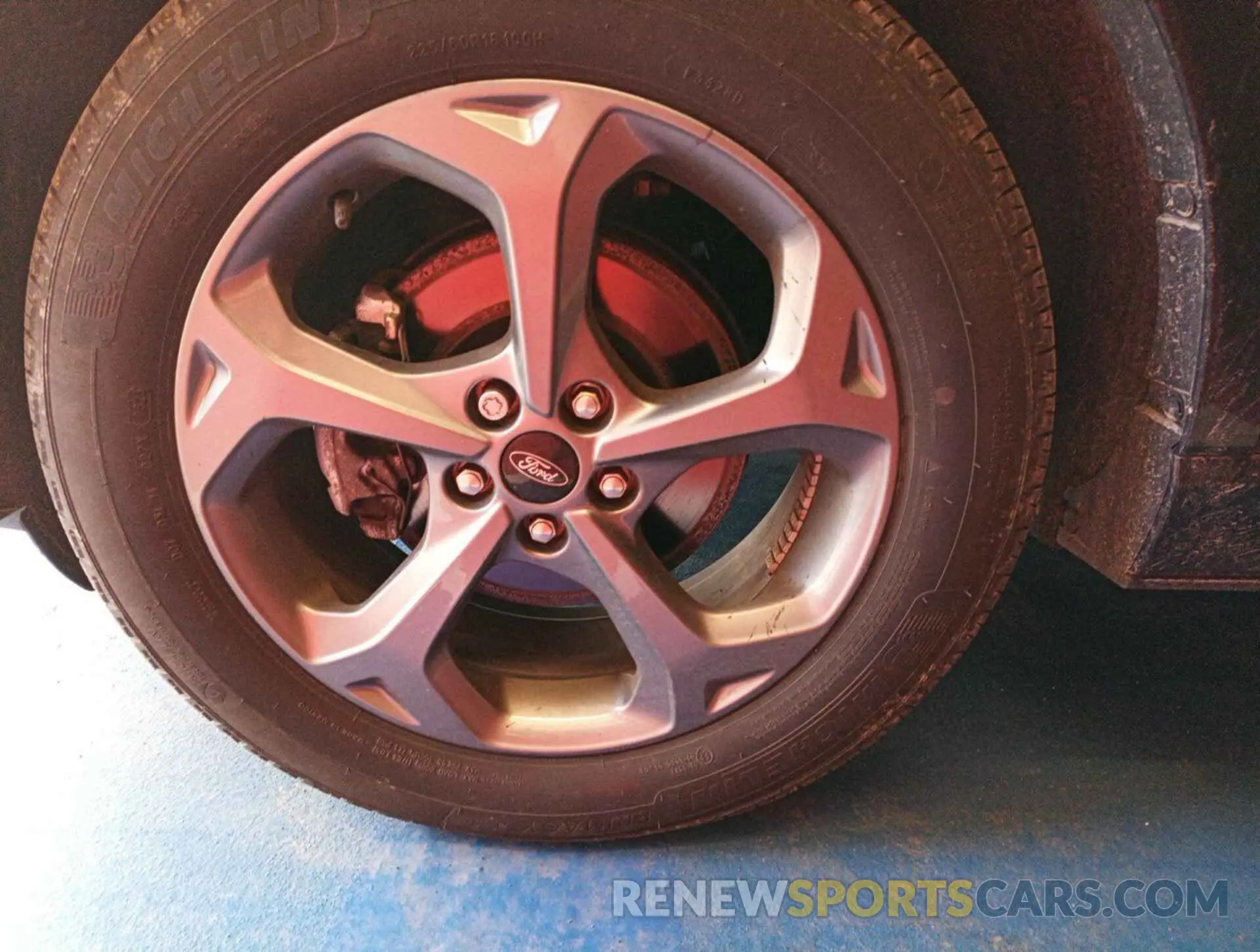 13 Photograph of a damaged car 1FMCU9MN0PUA69085 FORD ESCAPE 2023