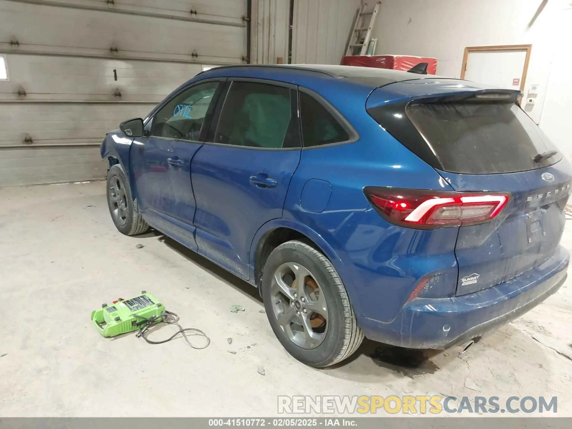 3 Photograph of a damaged car 1FMCU9MN0PUB30158 FORD ESCAPE 2023