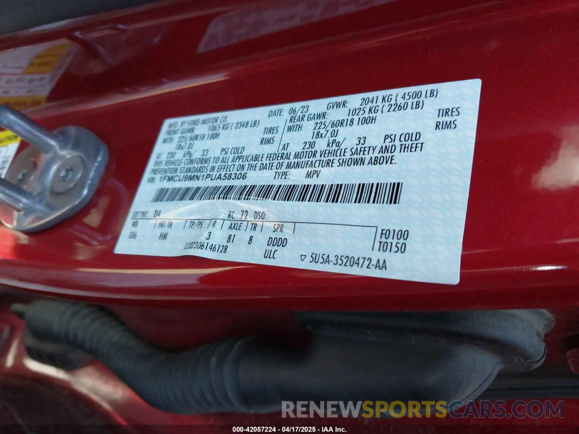 9 Photograph of a damaged car 1FMCU9MN1PUA58306 FORD ESCAPE 2023