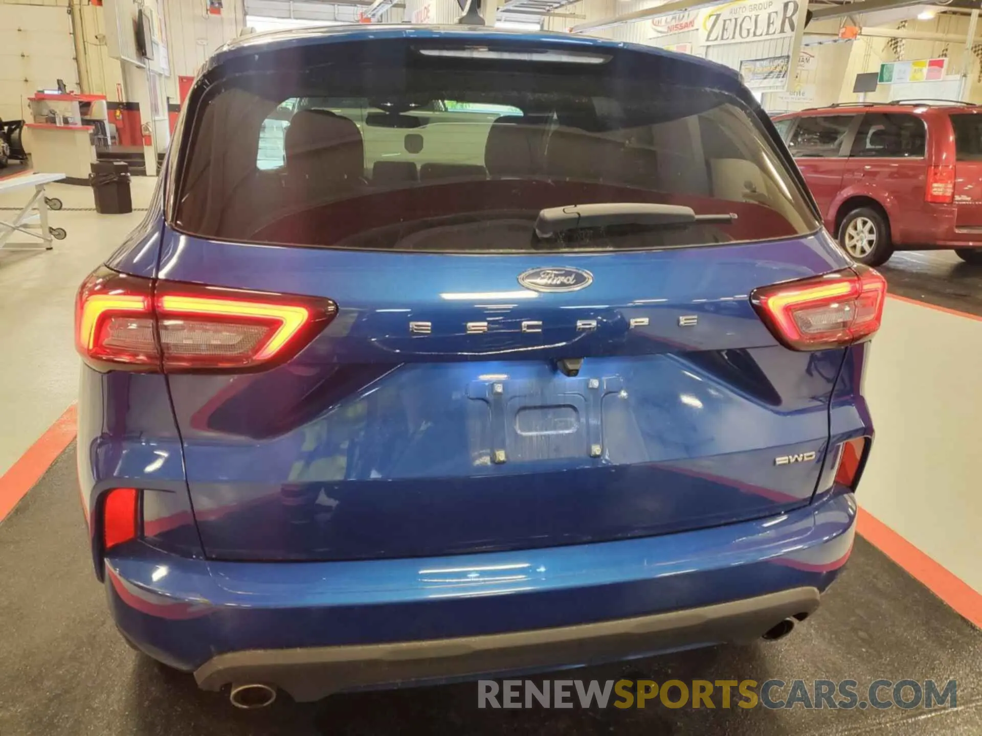 15 Photograph of a damaged car 1FMCU9MN2PUA32054 FORD ESCAPE 2023