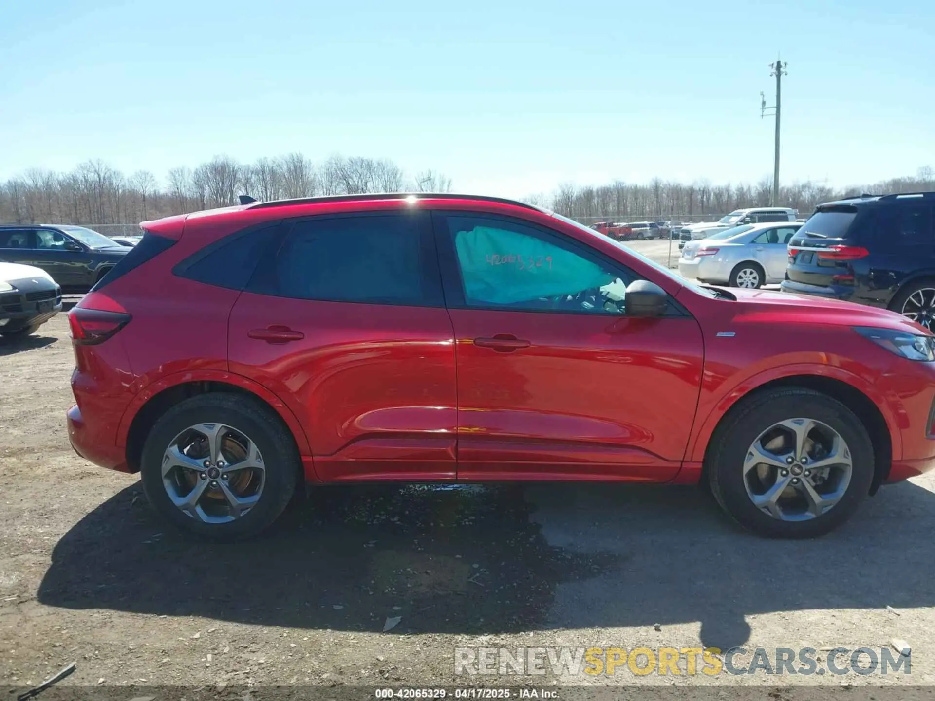 12 Photograph of a damaged car 1FMCU9MN2PUB28279 FORD ESCAPE 2023