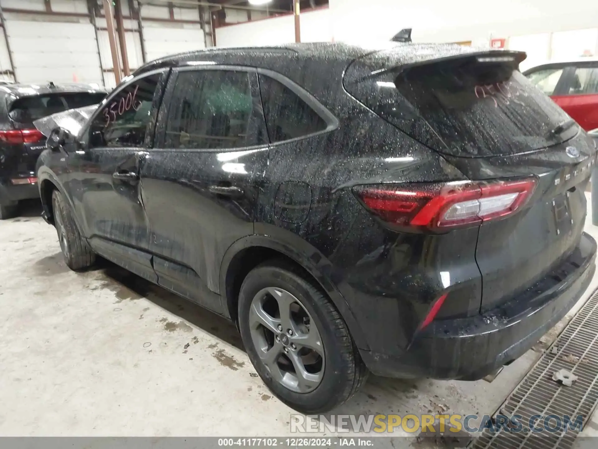 3 Photograph of a damaged car 1FMCU9MN2PUB35006 FORD ESCAPE 2023