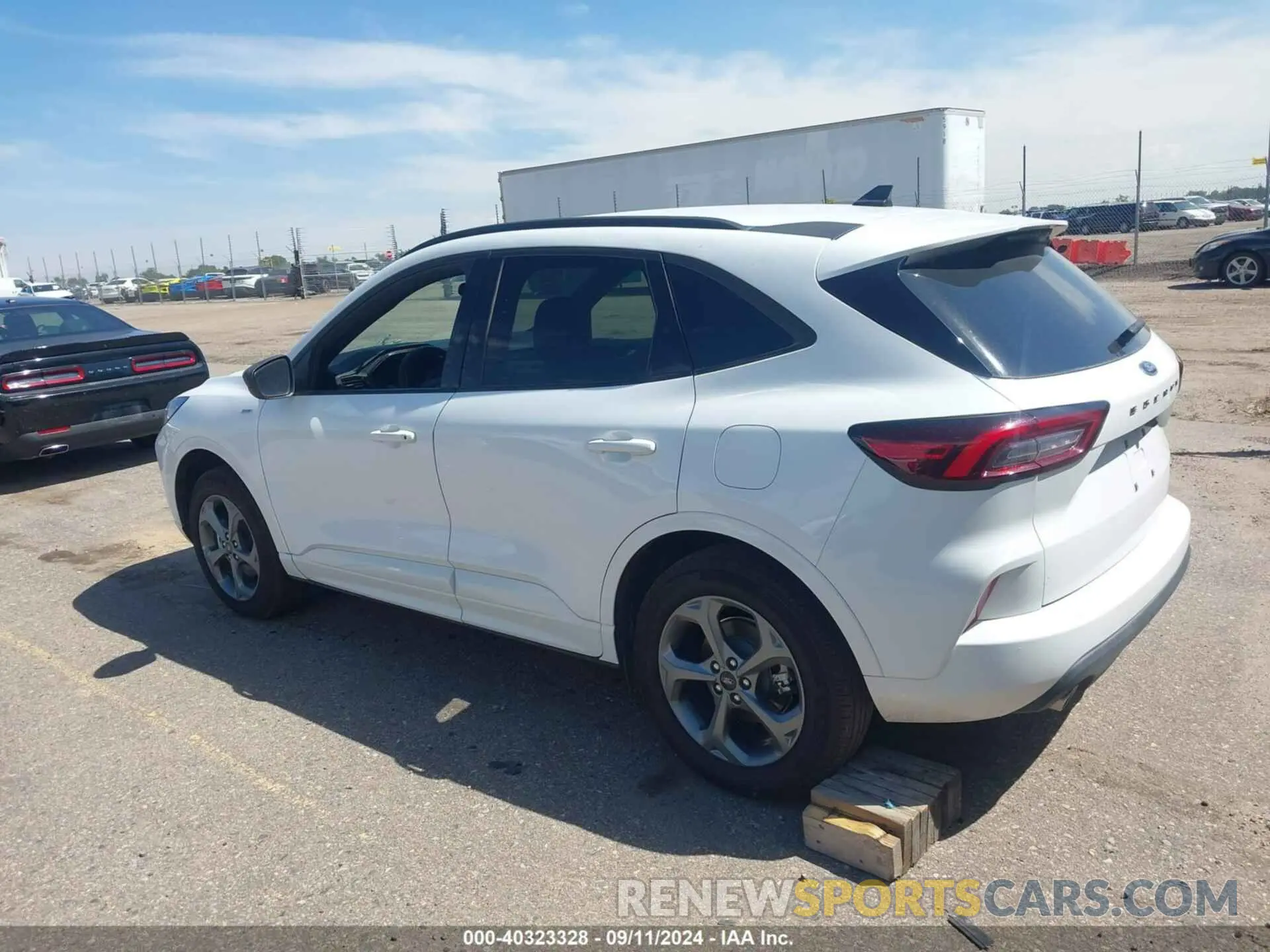 3 Photograph of a damaged car 1FMCU9MN3PUA24867 FORD ESCAPE 2023