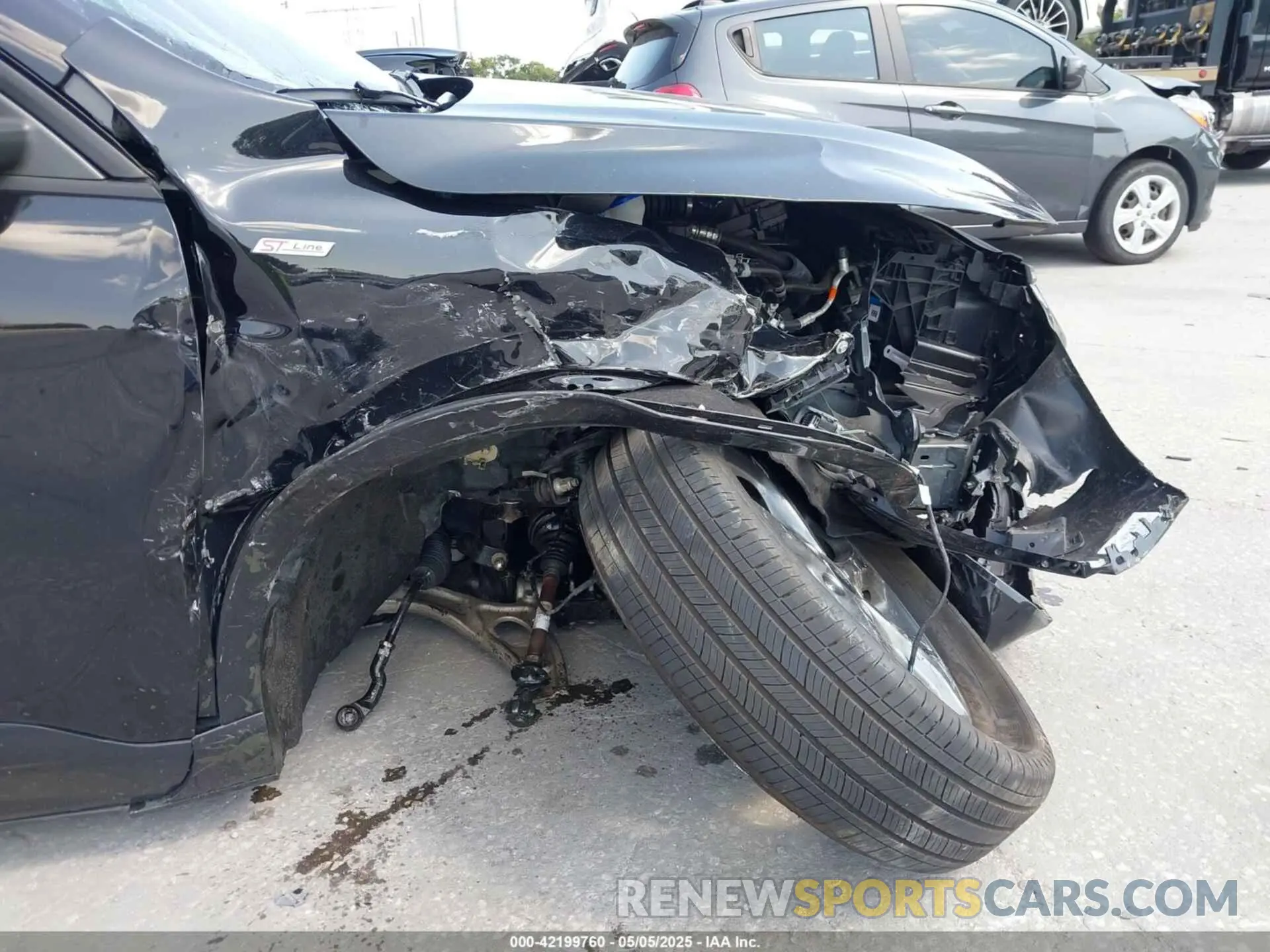 6 Photograph of a damaged car 1FMCU9MN3PUA51941 FORD ESCAPE 2023