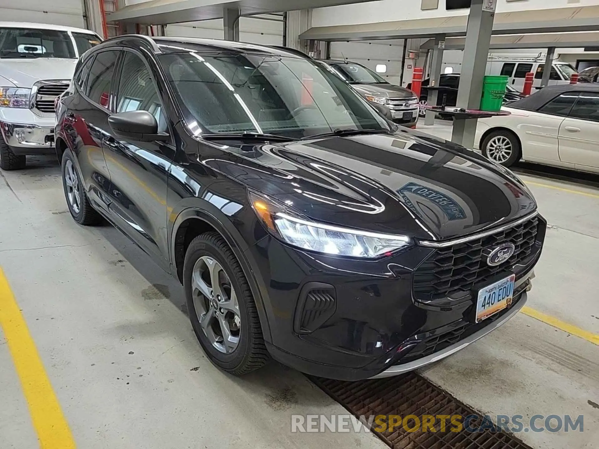 3 Photograph of a damaged car 1FMCU9MN4PUA46828 FORD ESCAPE 2023