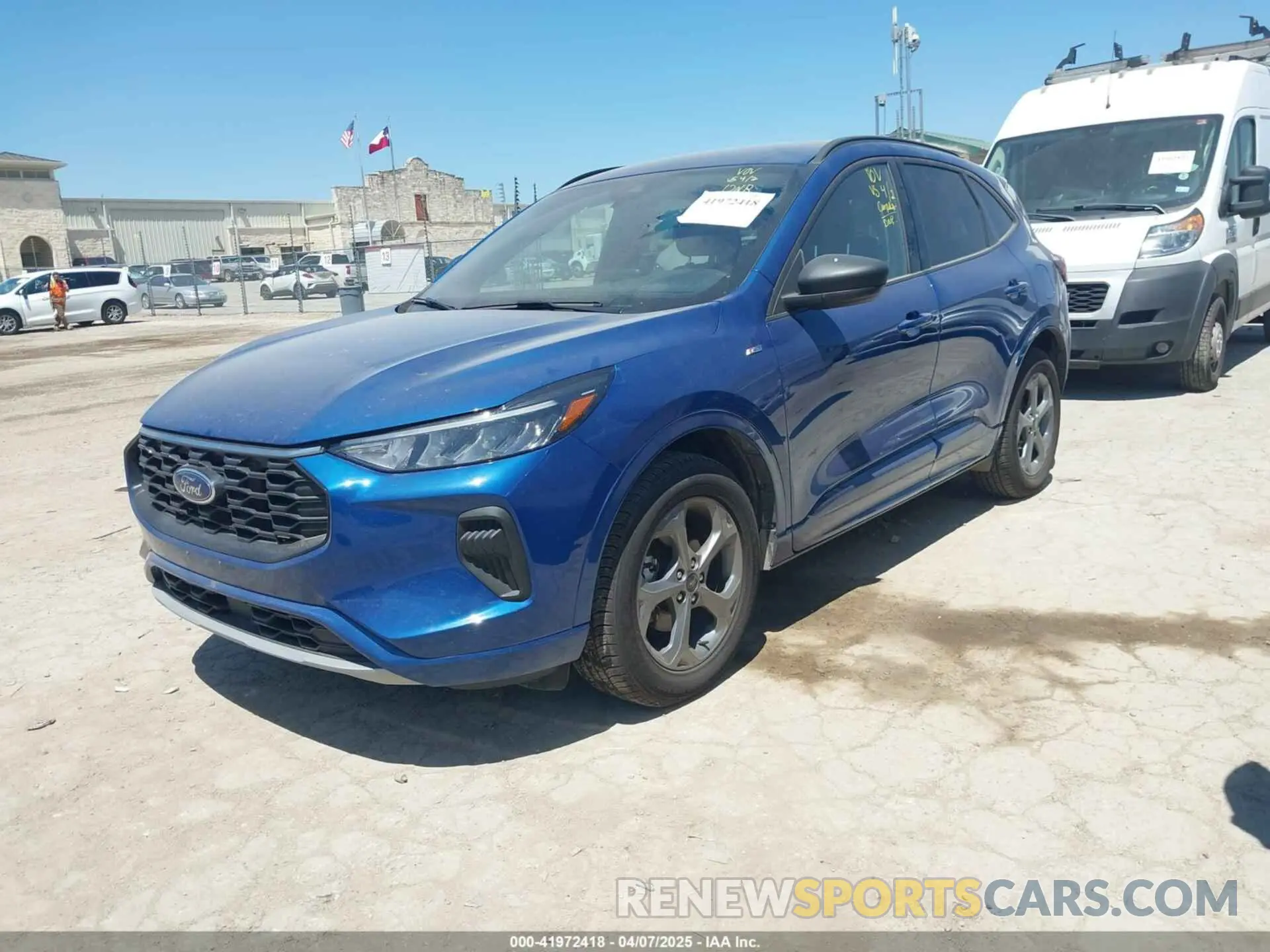 2 Photograph of a damaged car 1FMCU9MN5PUA63511 FORD ESCAPE 2023