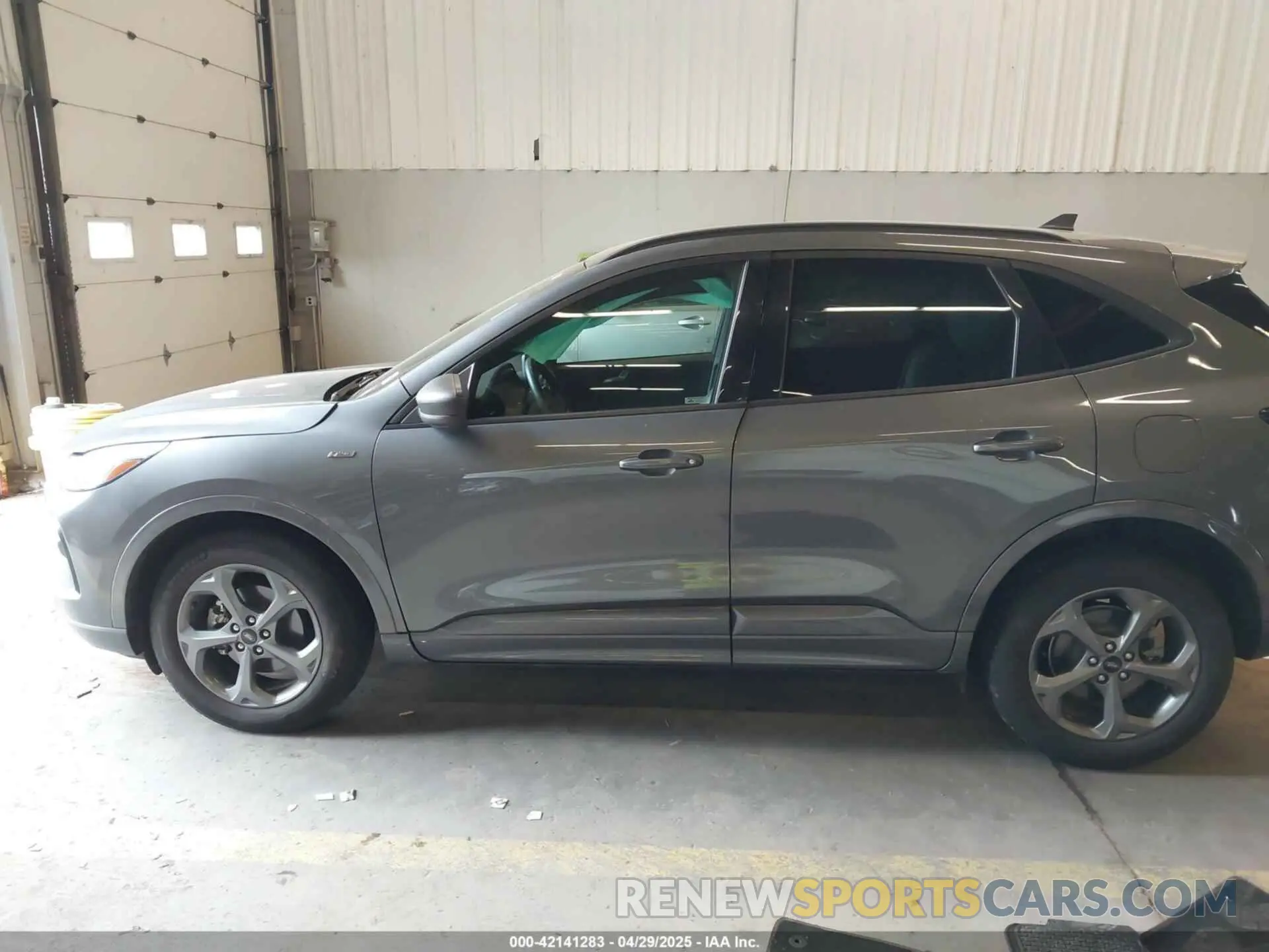 13 Photograph of a damaged car 1FMCU9MN6PUA10350 FORD ESCAPE 2023