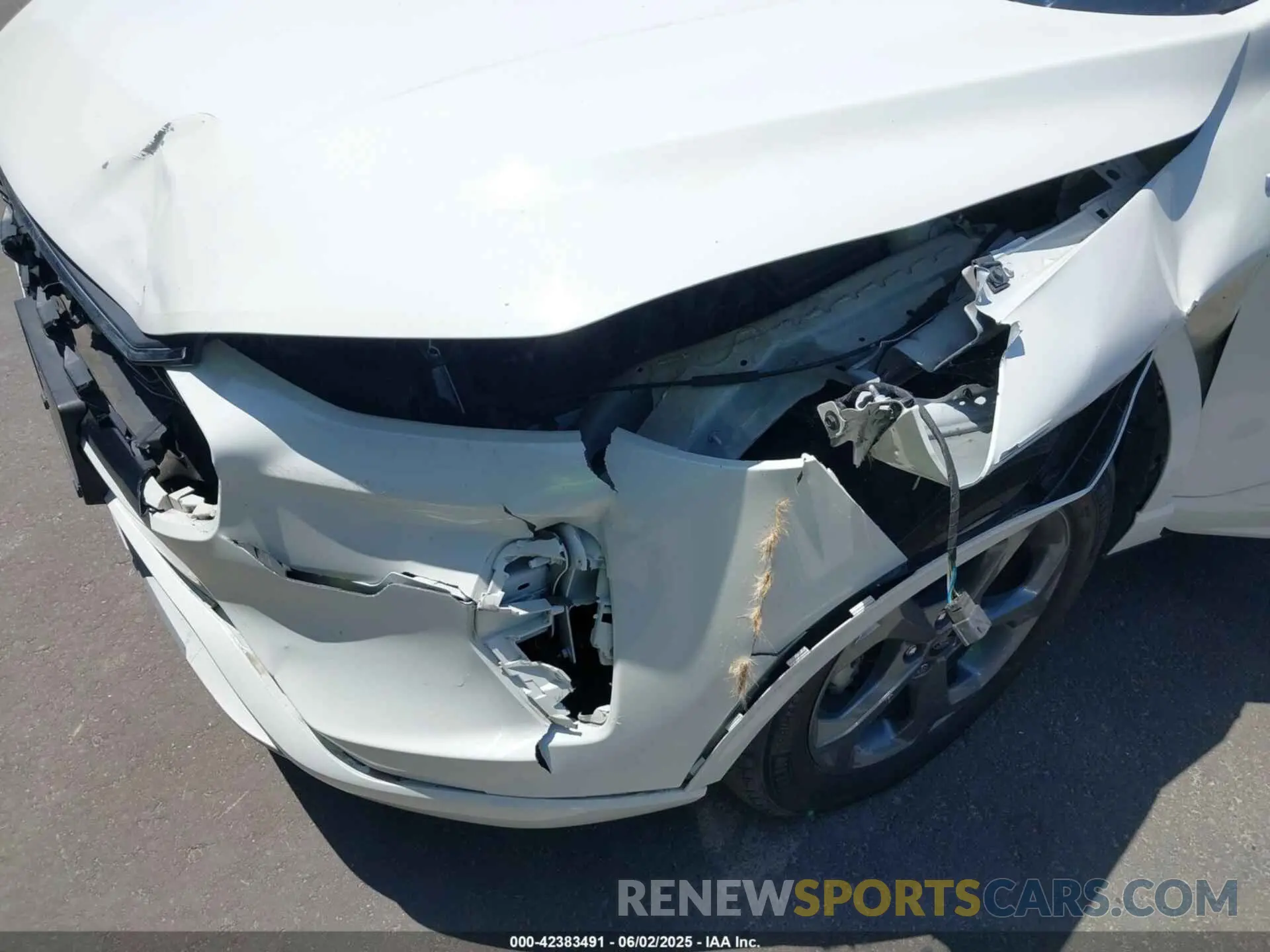 6 Photograph of a damaged car 1FMCU9MN6PUA69107 FORD ESCAPE 2023