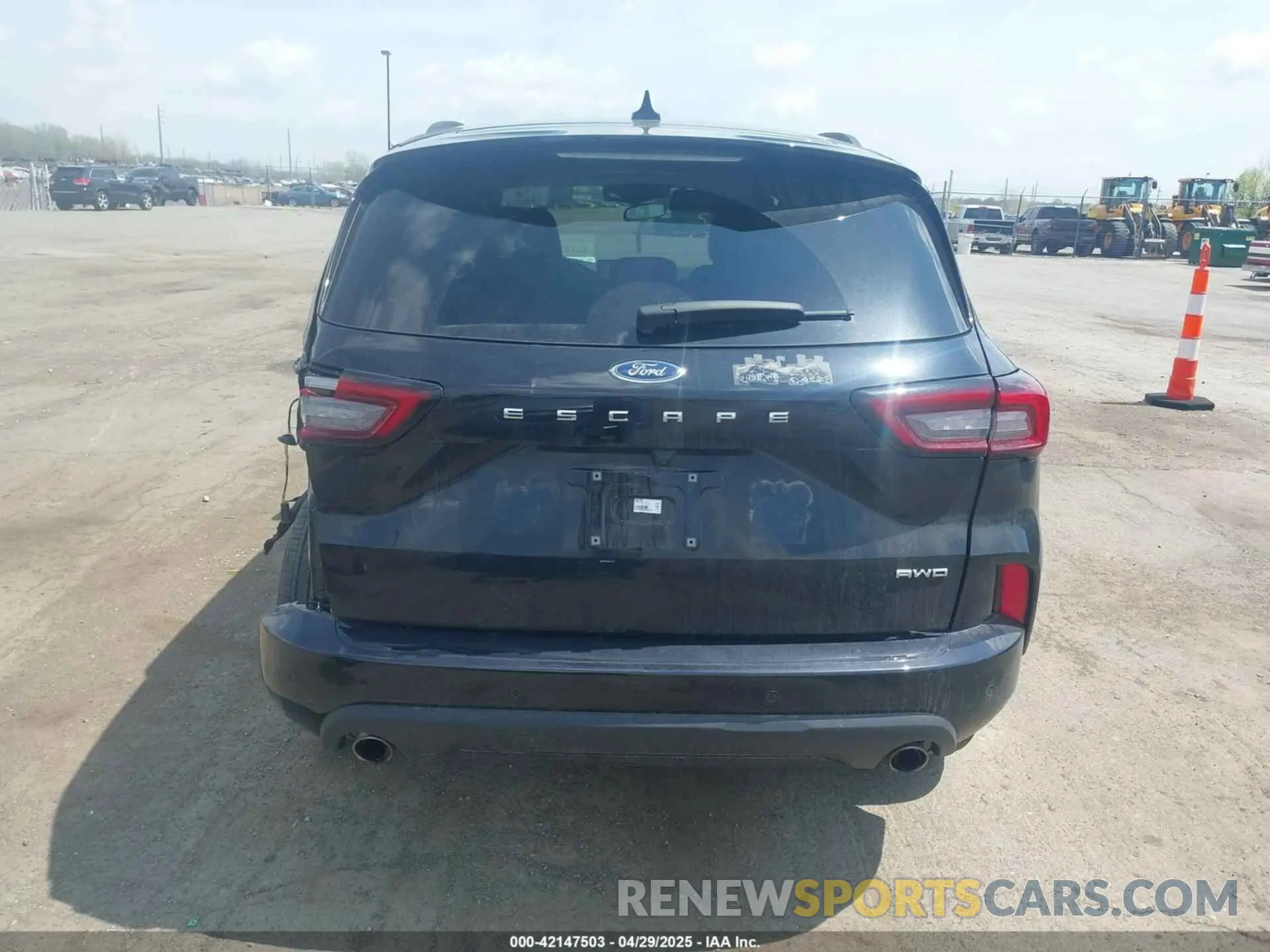 16 Photograph of a damaged car 1FMCU9MN6PUA87753 FORD ESCAPE 2023