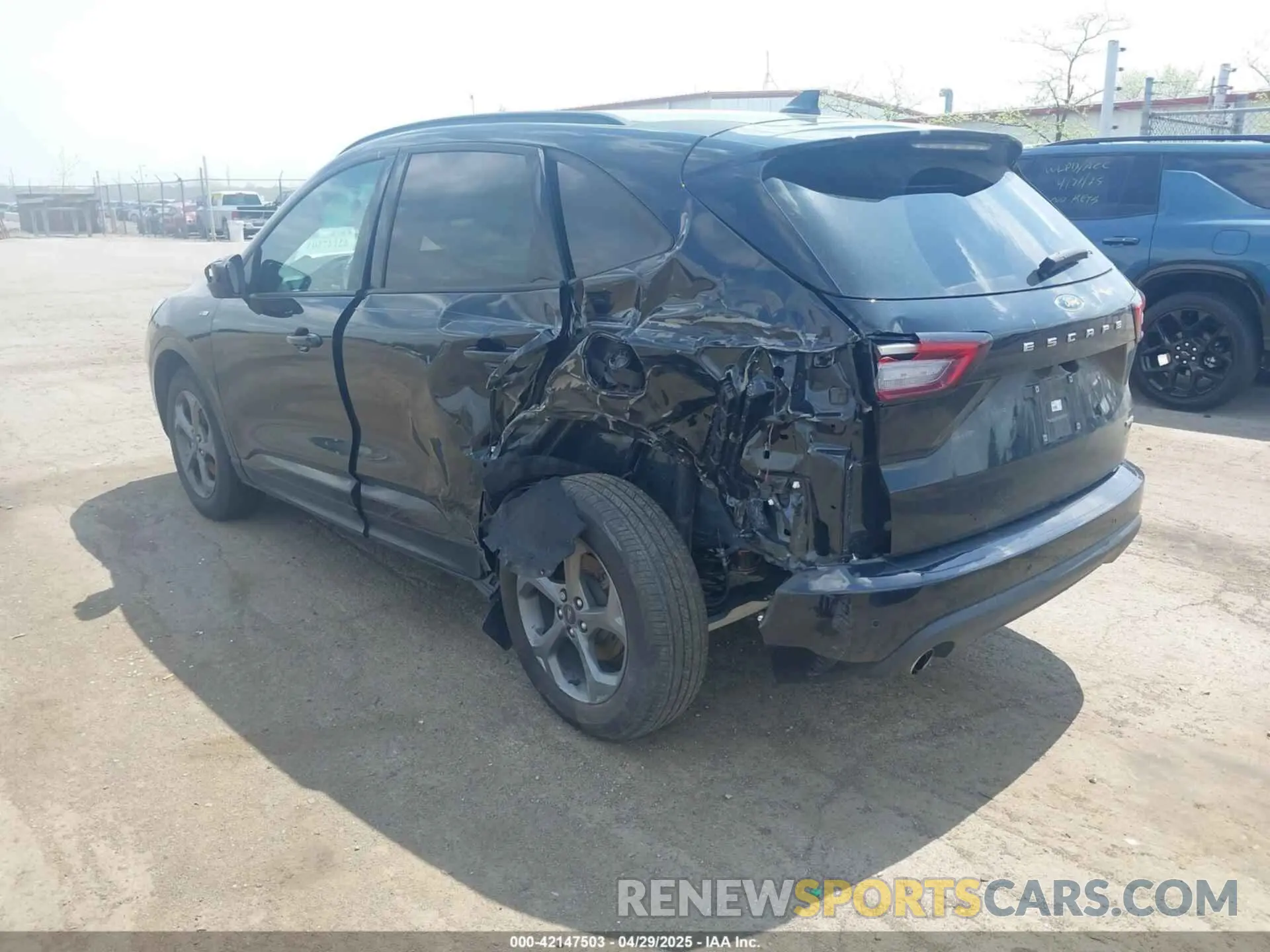 3 Photograph of a damaged car 1FMCU9MN6PUA87753 FORD ESCAPE 2023