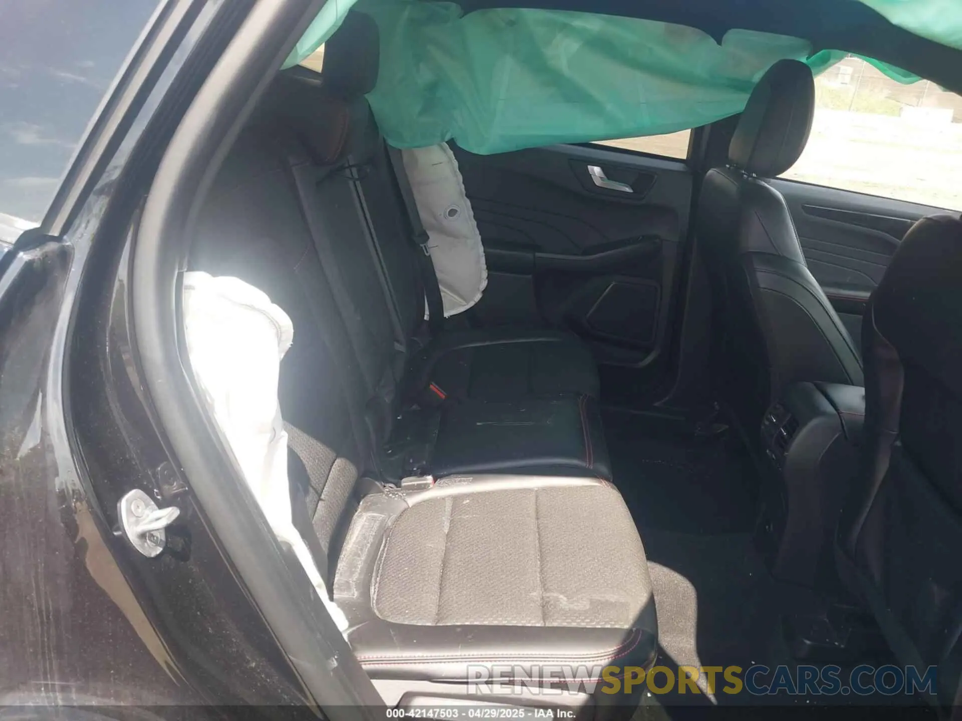 8 Photograph of a damaged car 1FMCU9MN6PUA87753 FORD ESCAPE 2023