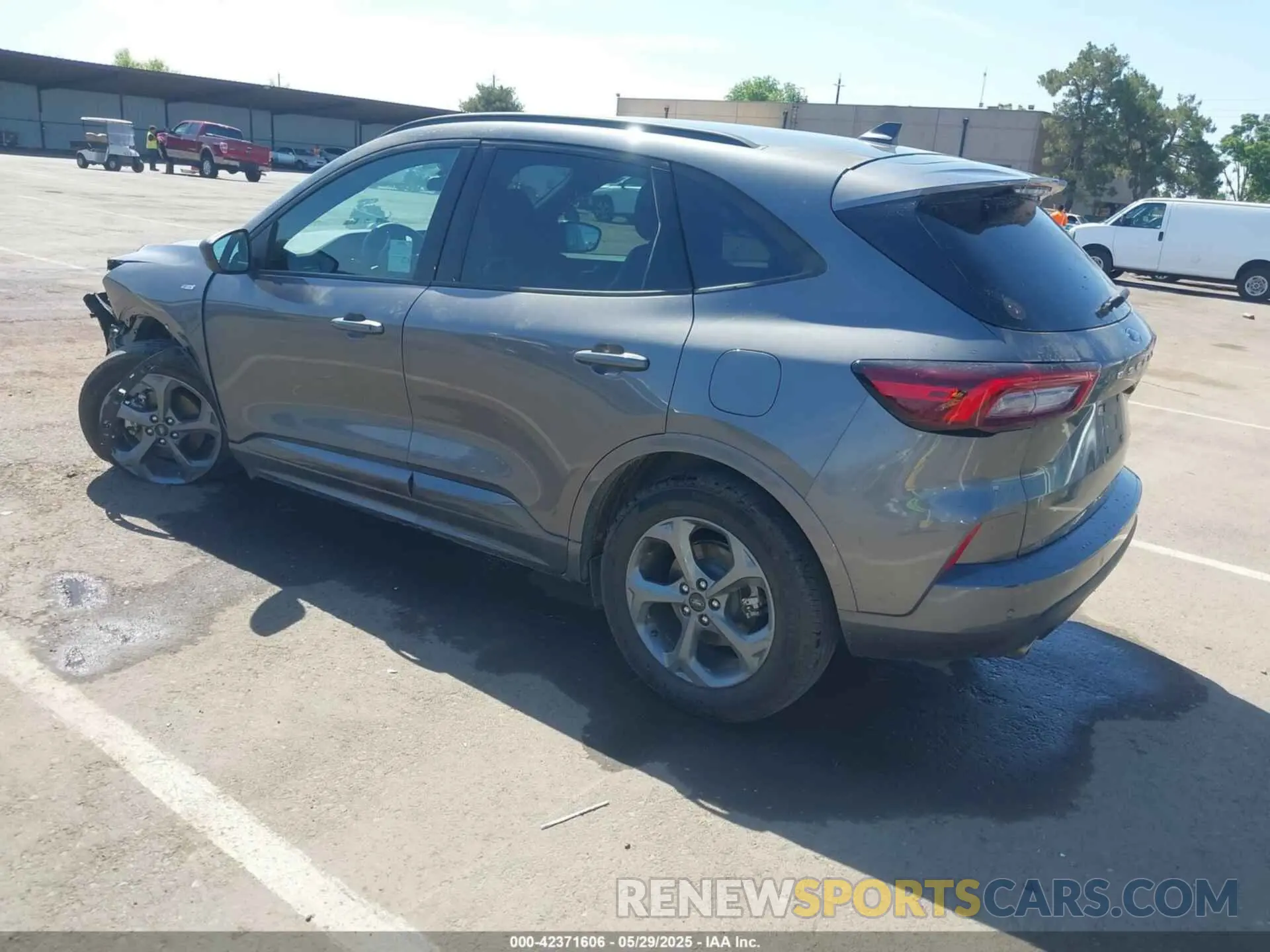3 Photograph of a damaged car 1FMCU9MN8PUA95658 FORD ESCAPE 2023