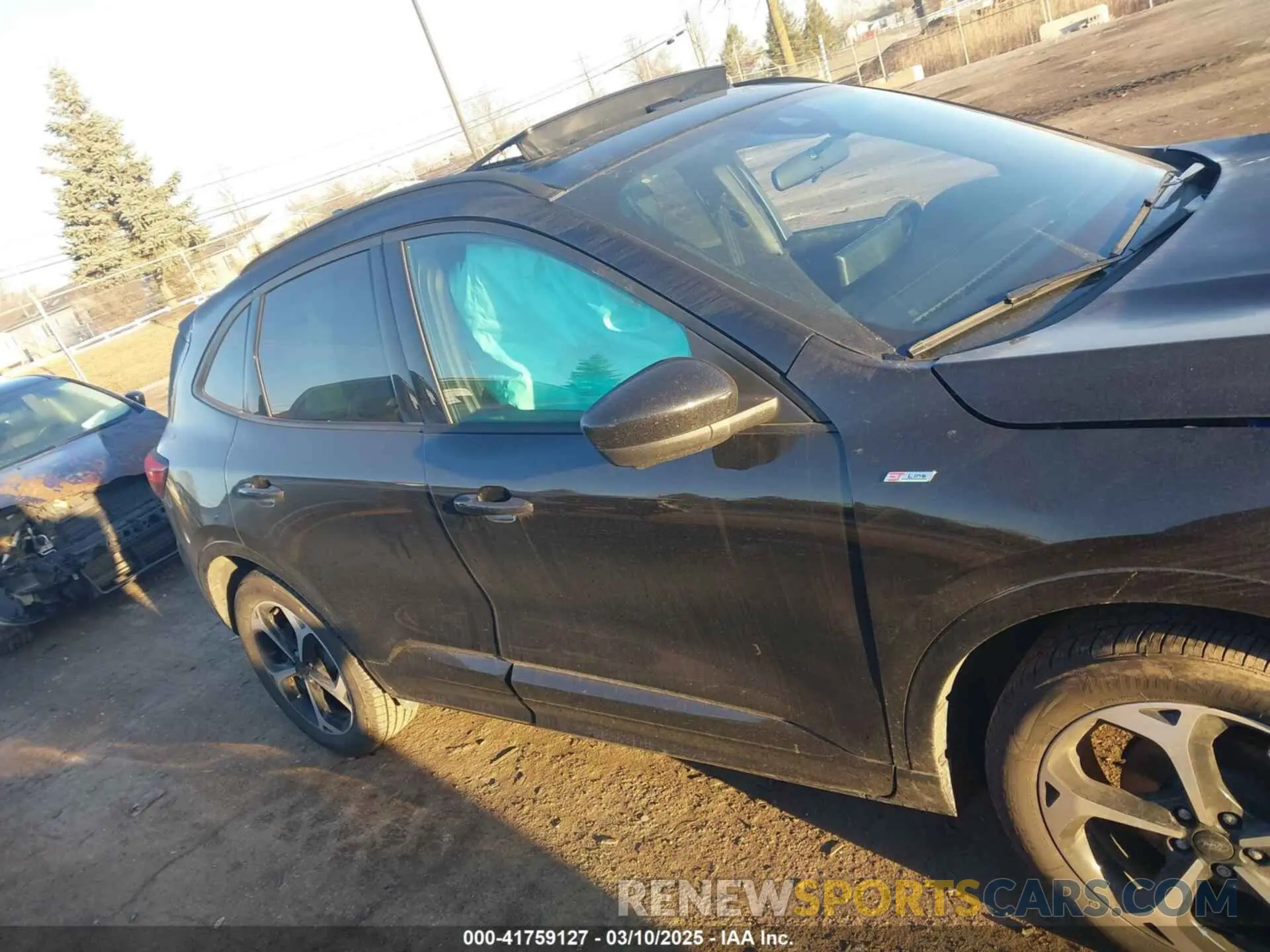 13 Photograph of a damaged car 1FMCU9NA5PUA72883 FORD ESCAPE 2023