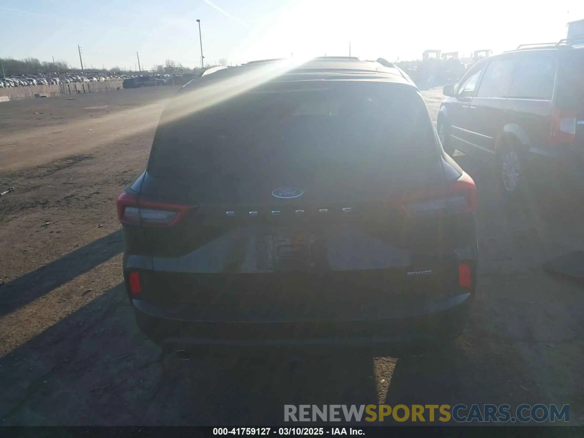 16 Photograph of a damaged car 1FMCU9NA5PUA72883 FORD ESCAPE 2023