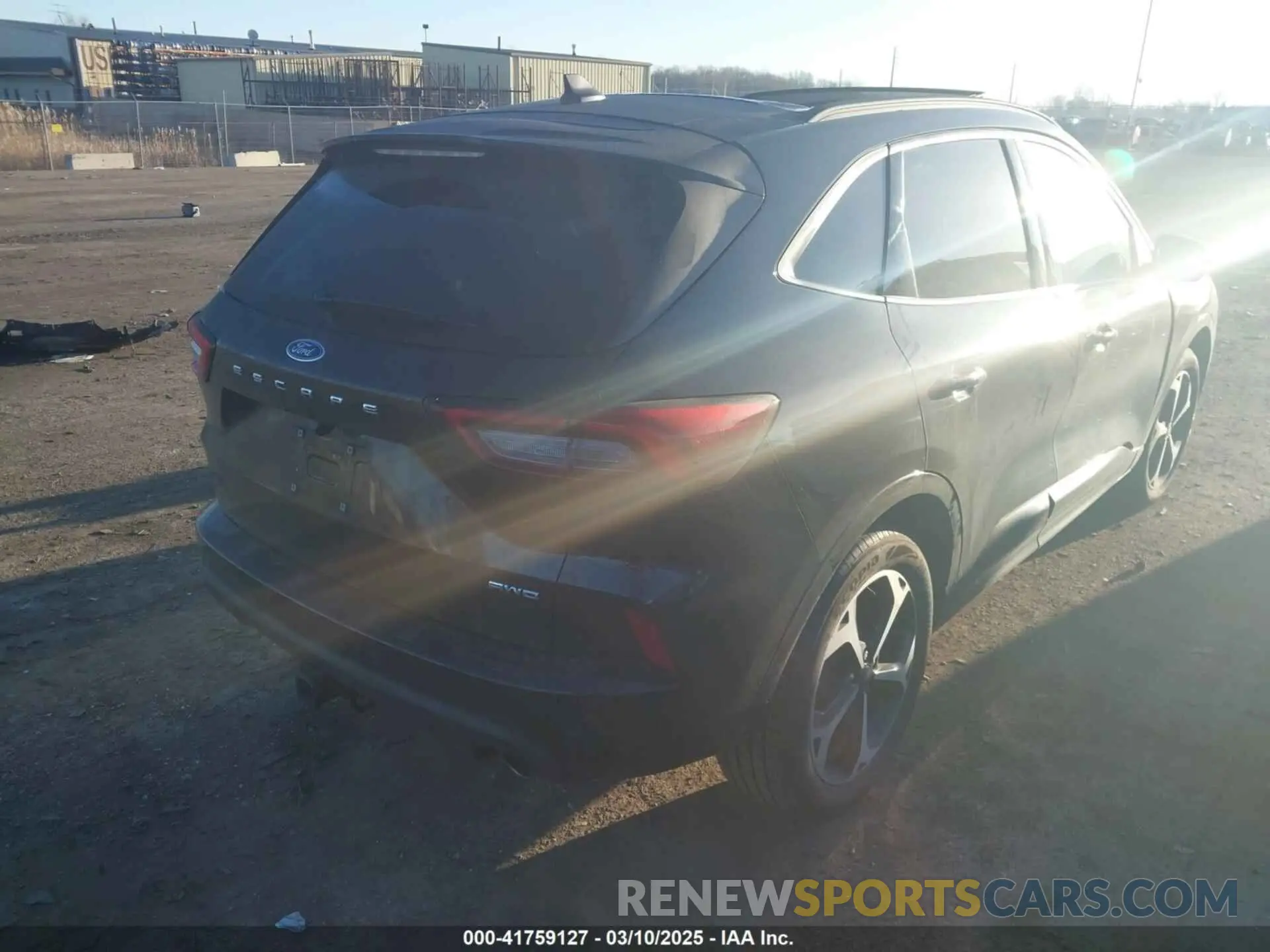 4 Photograph of a damaged car 1FMCU9NA5PUA72883 FORD ESCAPE 2023