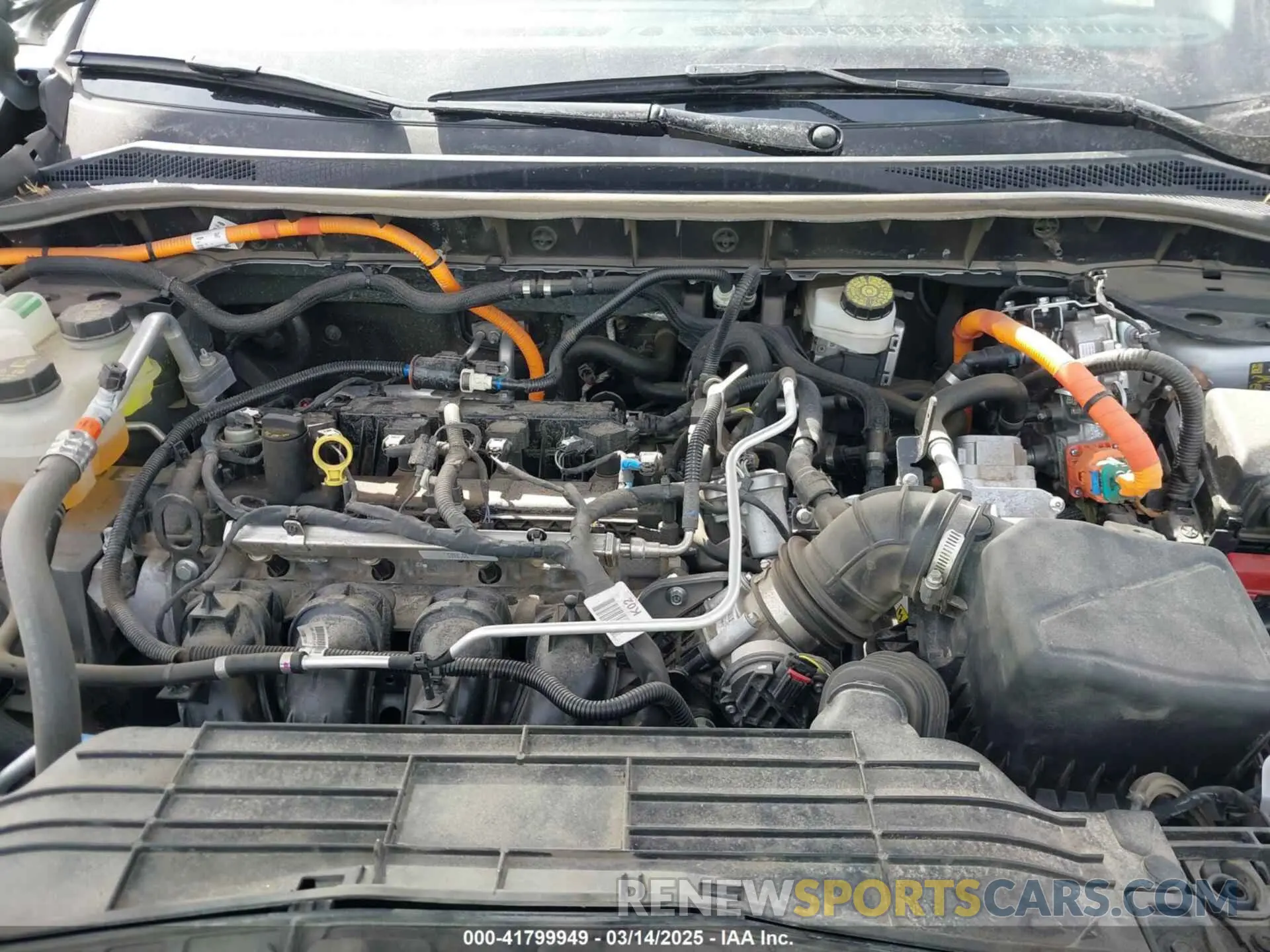10 Photograph of a damaged car 1FMCU9NZ8PUA35882 FORD ESCAPE 2023