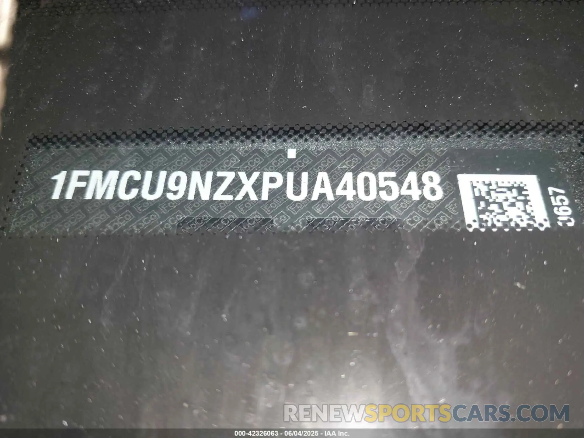 20 Photograph of a damaged car 1FMCU9NZXPUA40548 FORD ESCAPE 2023