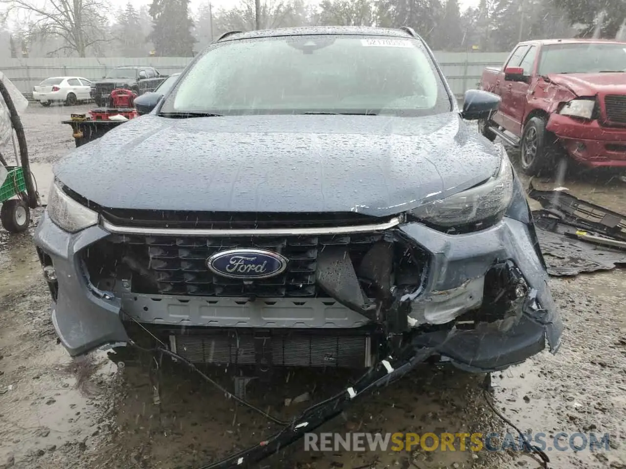 5 Photograph of a damaged car 1FMCU0E12RUA73133 FORD ESCAPE 2024