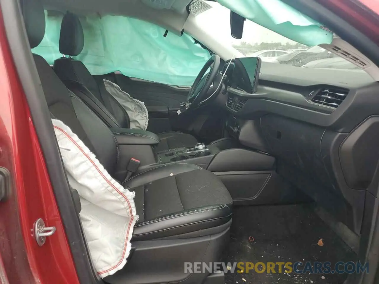 7 Photograph of a damaged car 1FMCU0E18RUA50780 FORD ESCAPE 2024