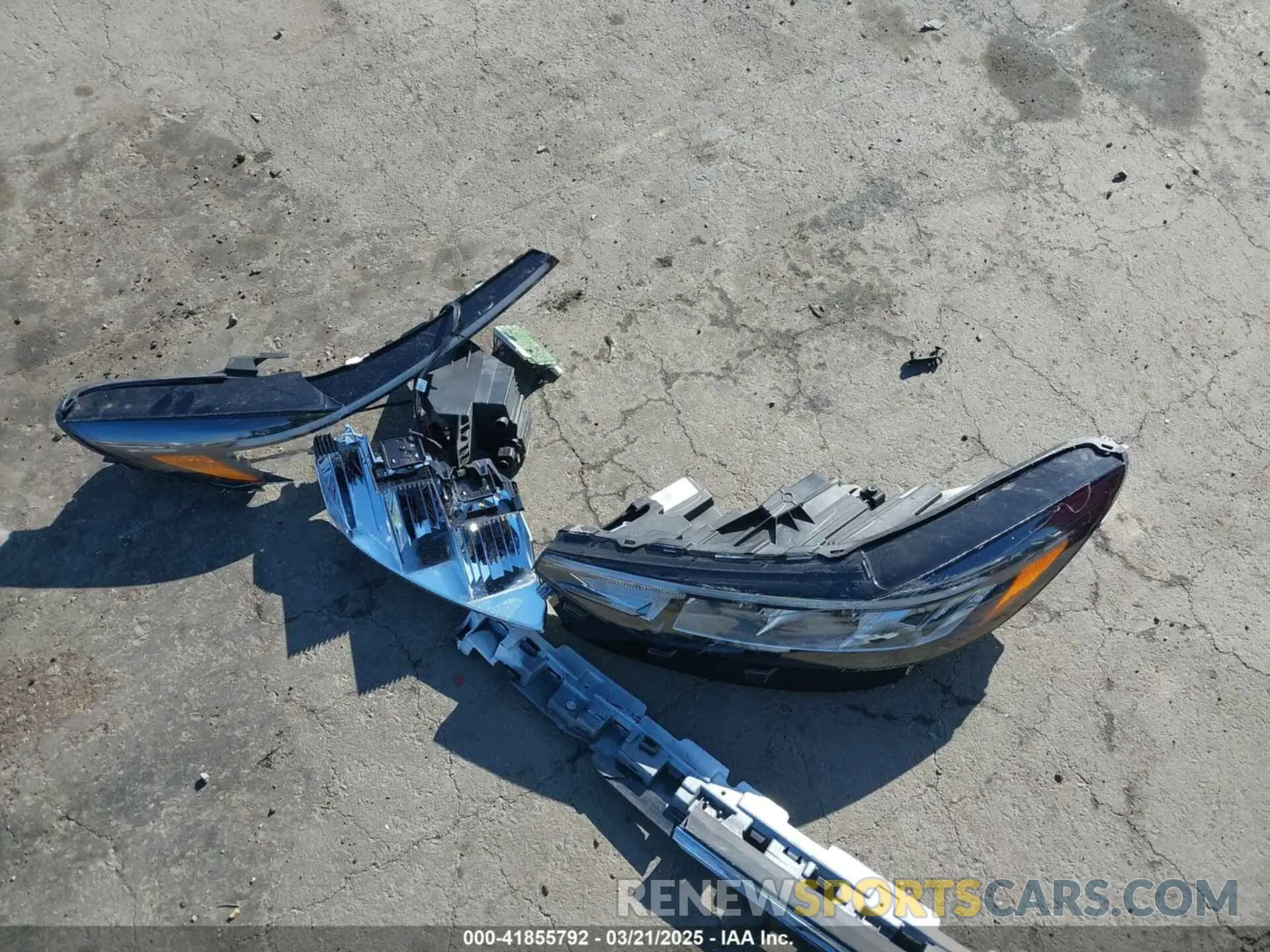 11 Photograph of a damaged car 1FMCU0GN2RUA99697 FORD ESCAPE 2024