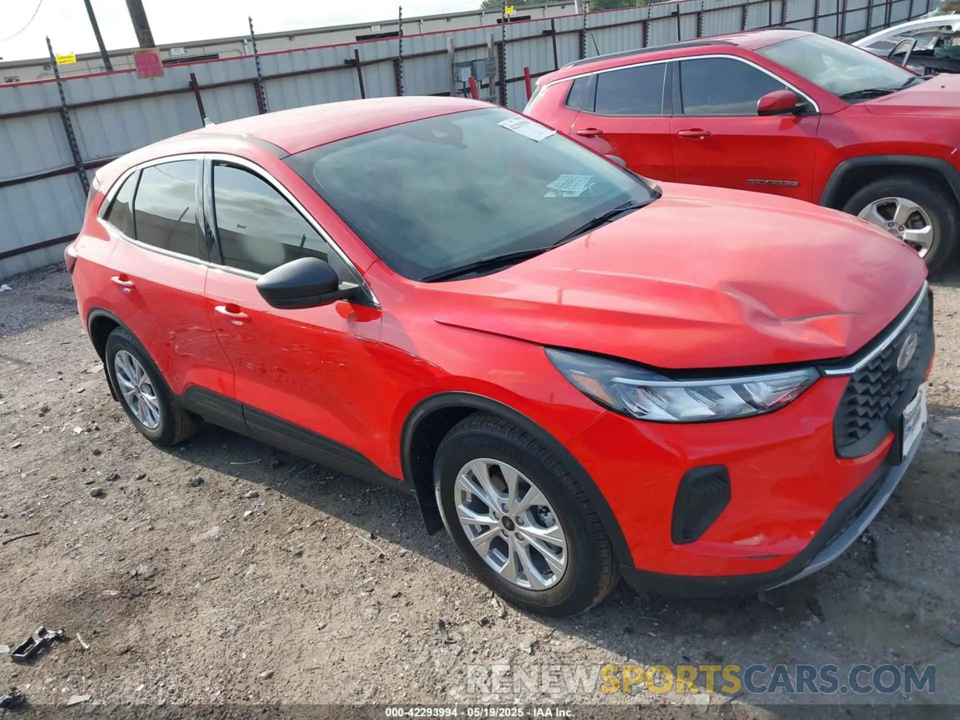1 Photograph of a damaged car 1FMCU0GN2RUB11900 FORD ESCAPE 2024