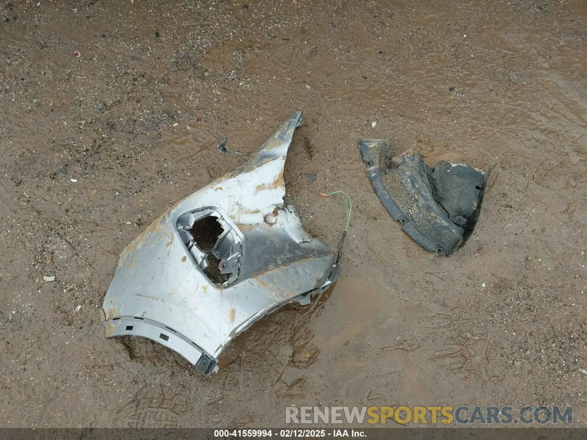 12 Photograph of a damaged car 1FMCU0GN2RUB44458 FORD ESCAPE 2024