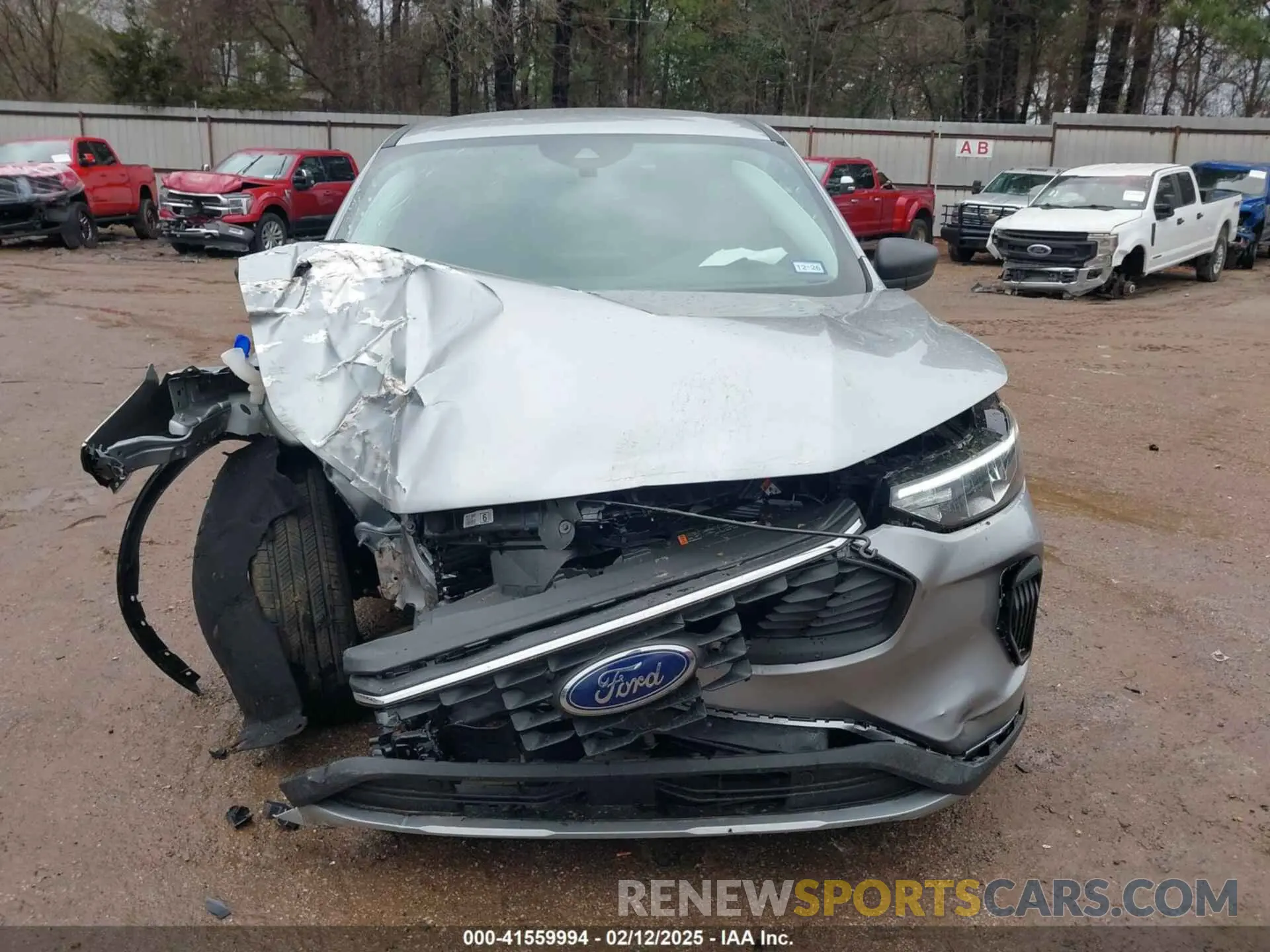 6 Photograph of a damaged car 1FMCU0GN2RUB44458 FORD ESCAPE 2024