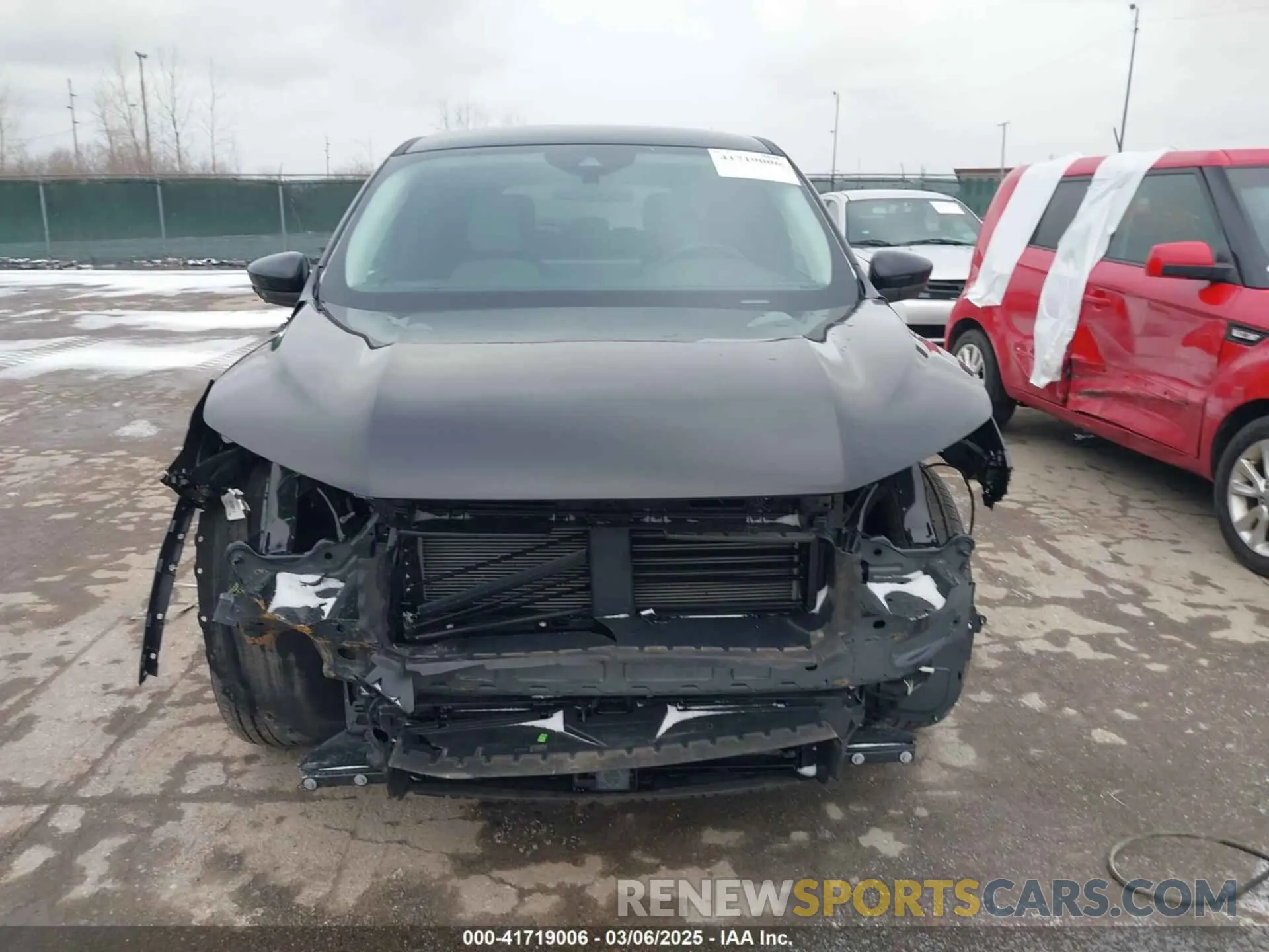 13 Photograph of a damaged car 1FMCU0GN3RUA67860 FORD ESCAPE 2024