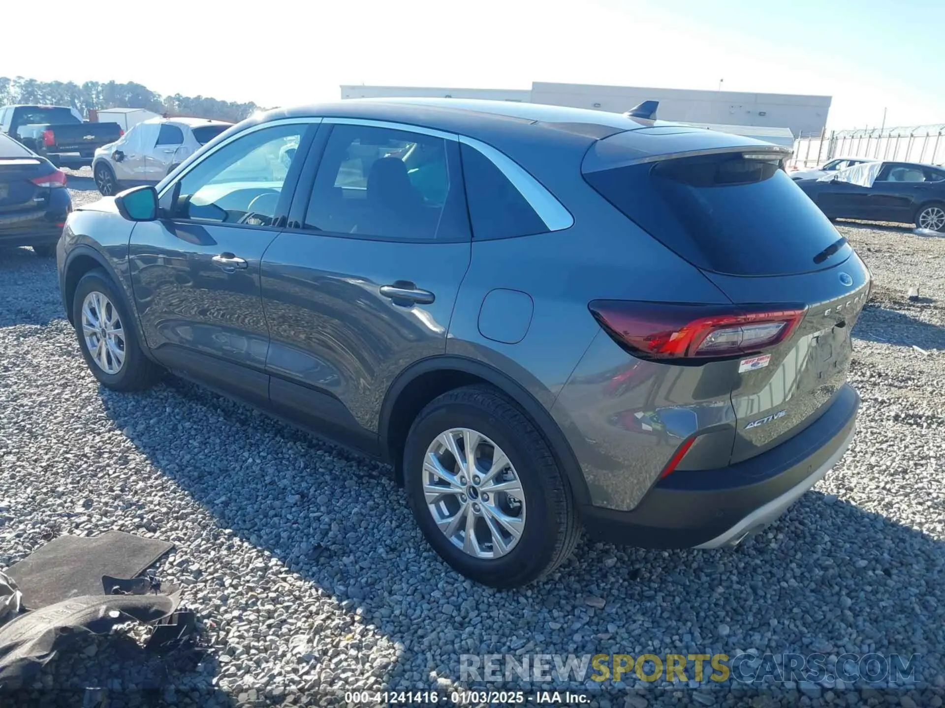 3 Photograph of a damaged car 1FMCU0GN3RUB52147 FORD ESCAPE 2024