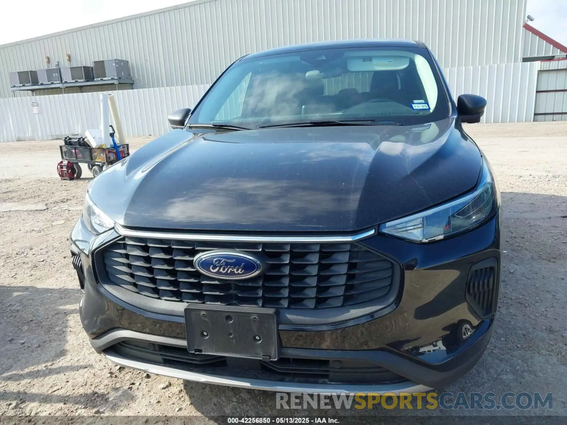 13 Photograph of a damaged car 1FMCU0GN4RUA05108 FORD ESCAPE 2024