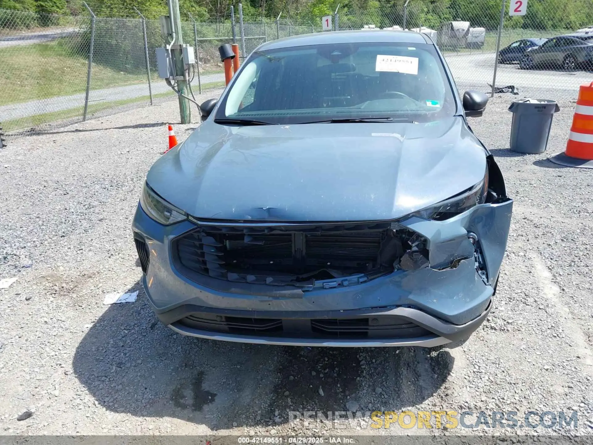 6 Photograph of a damaged car 1FMCU0GN5RUA60148 FORD ESCAPE 2024