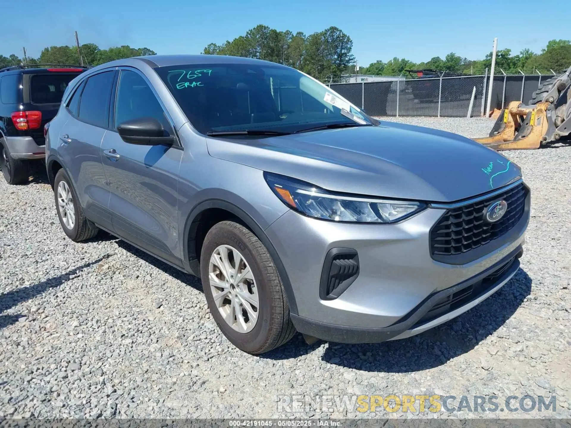 1 Photograph of a damaged car 1FMCU0GN6RUA94860 FORD ESCAPE 2024