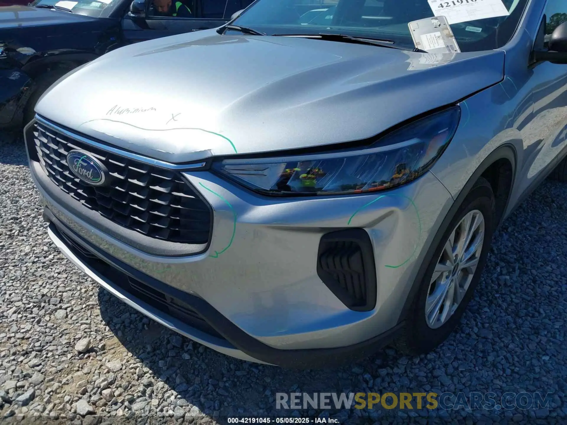 6 Photograph of a damaged car 1FMCU0GN6RUA94860 FORD ESCAPE 2024