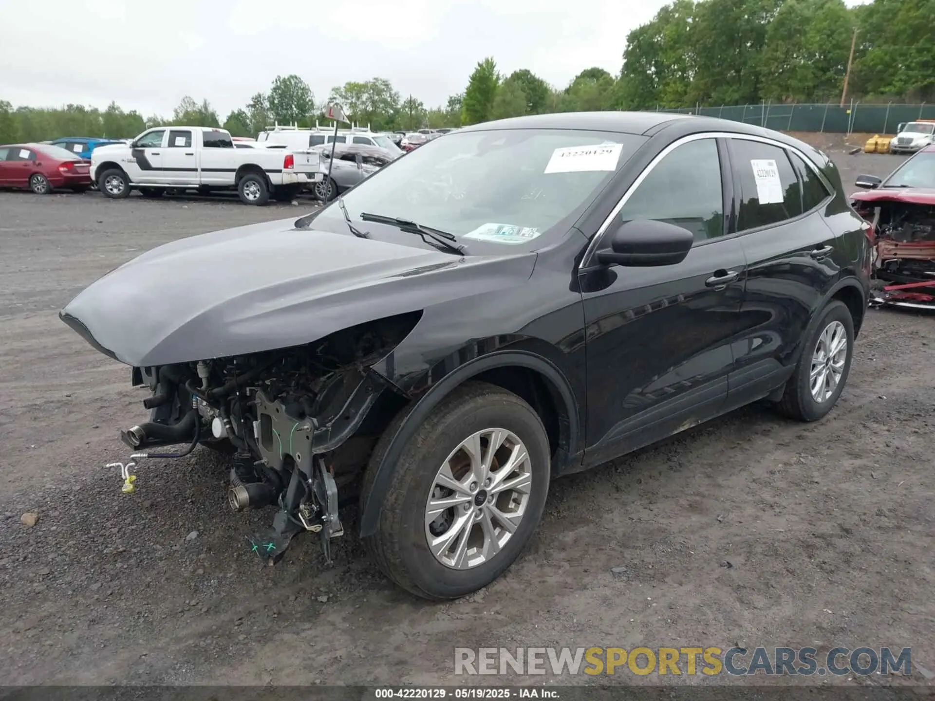 2 Photograph of a damaged car 1FMCU0GN7RUA18967 FORD ESCAPE 2024