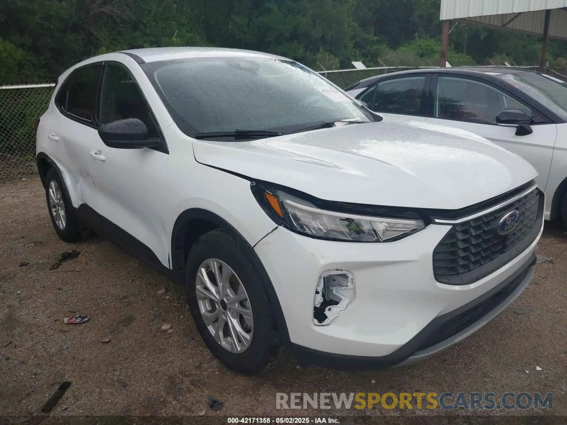 1 Photograph of a damaged car 1FMCU0GN7RUB02402 FORD ESCAPE 2024