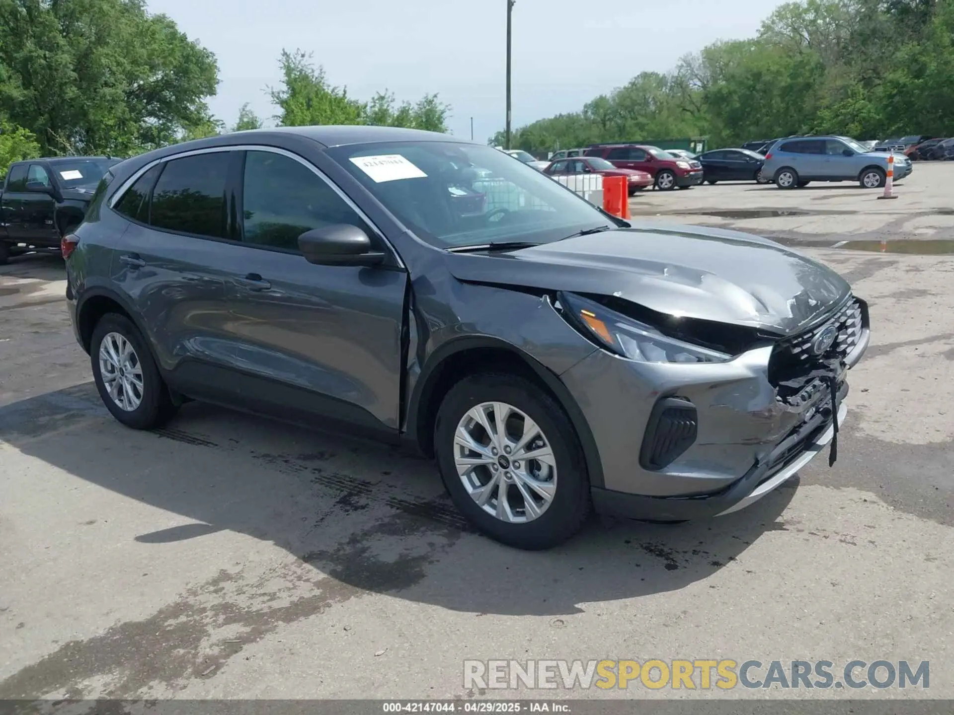 1 Photograph of a damaged car 1FMCU0GN7RUB49526 FORD ESCAPE 2024