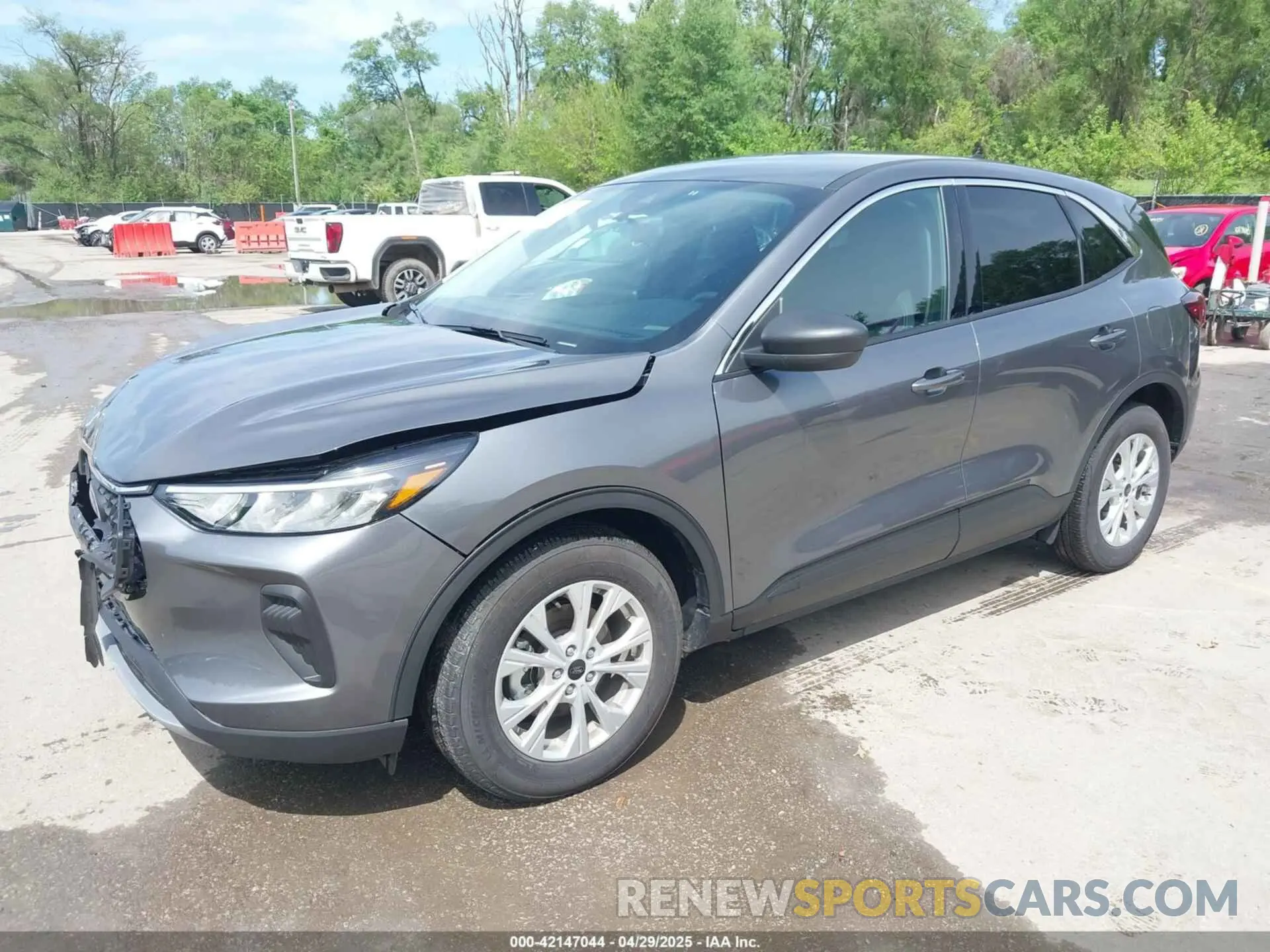 2 Photograph of a damaged car 1FMCU0GN7RUB49526 FORD ESCAPE 2024