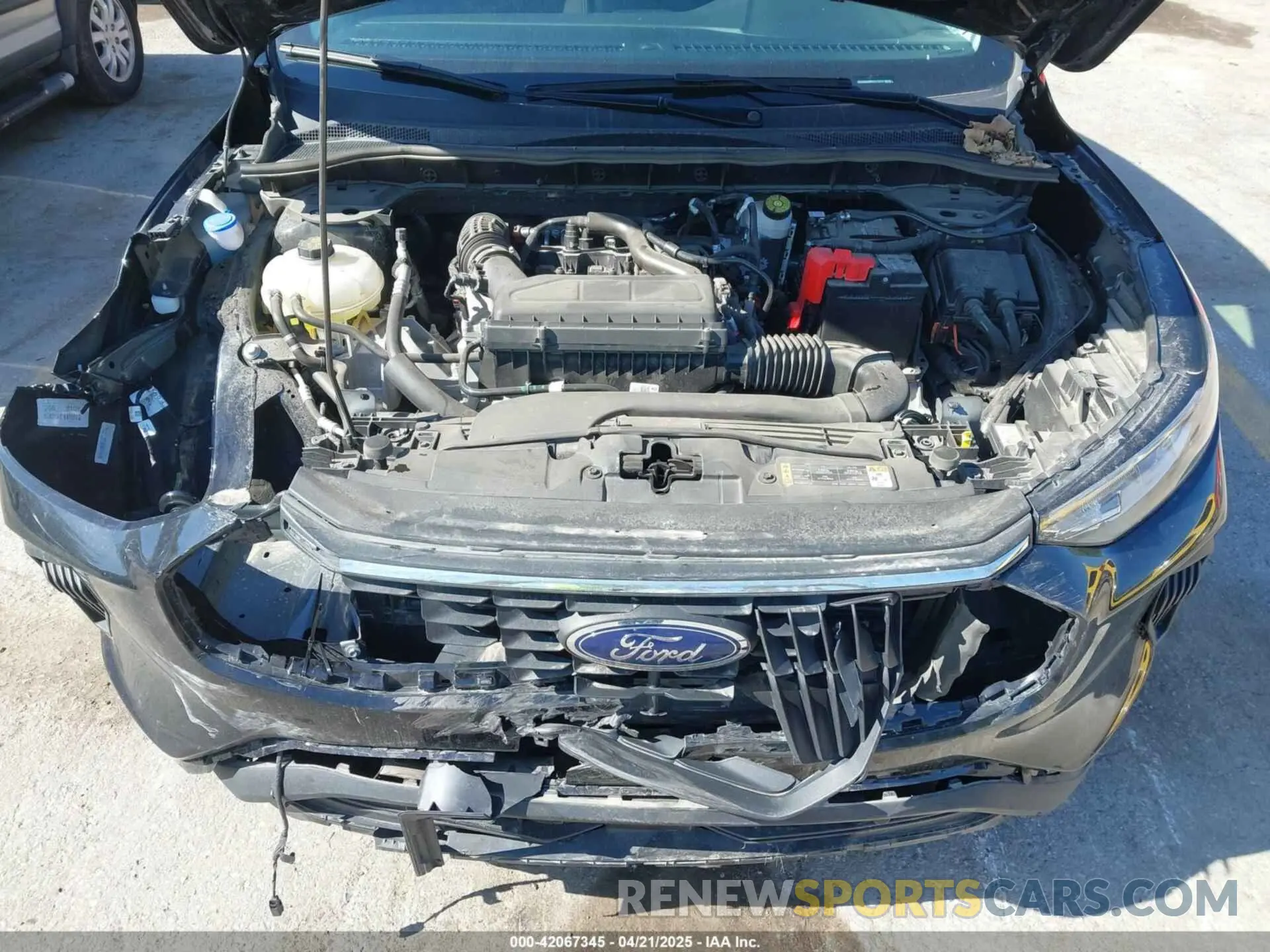 10 Photograph of a damaged car 1FMCU0GN9RUA12474 FORD ESCAPE 2024