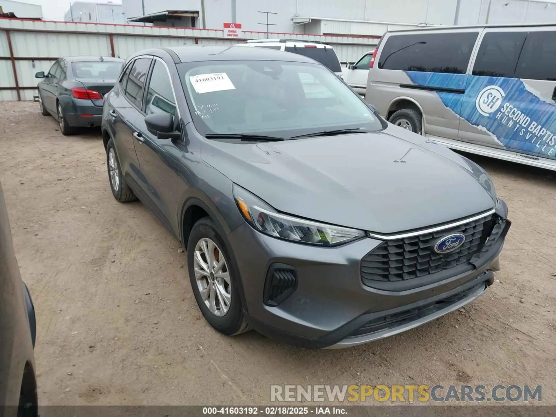 1 Photograph of a damaged car 1FMCU0GNXRUA05291 FORD ESCAPE 2024