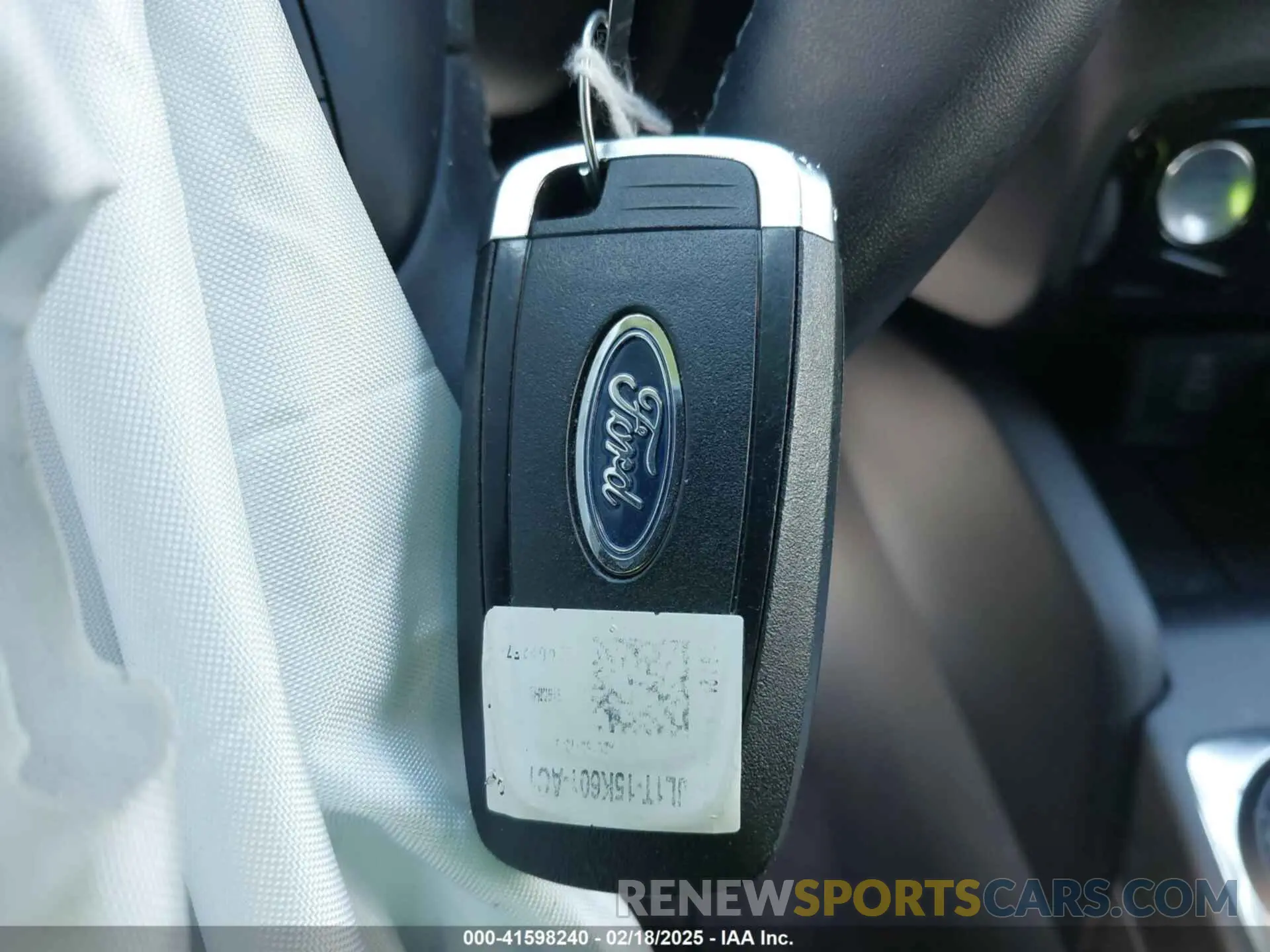 11 Photograph of a damaged car 1FMCU0GNXRUB34776 FORD ESCAPE 2024