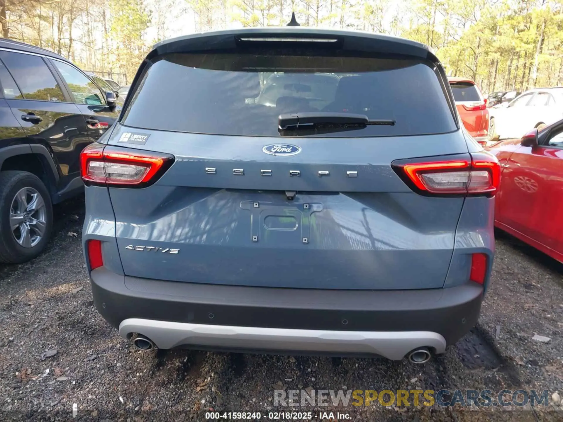 16 Photograph of a damaged car 1FMCU0GNXRUB34776 FORD ESCAPE 2024