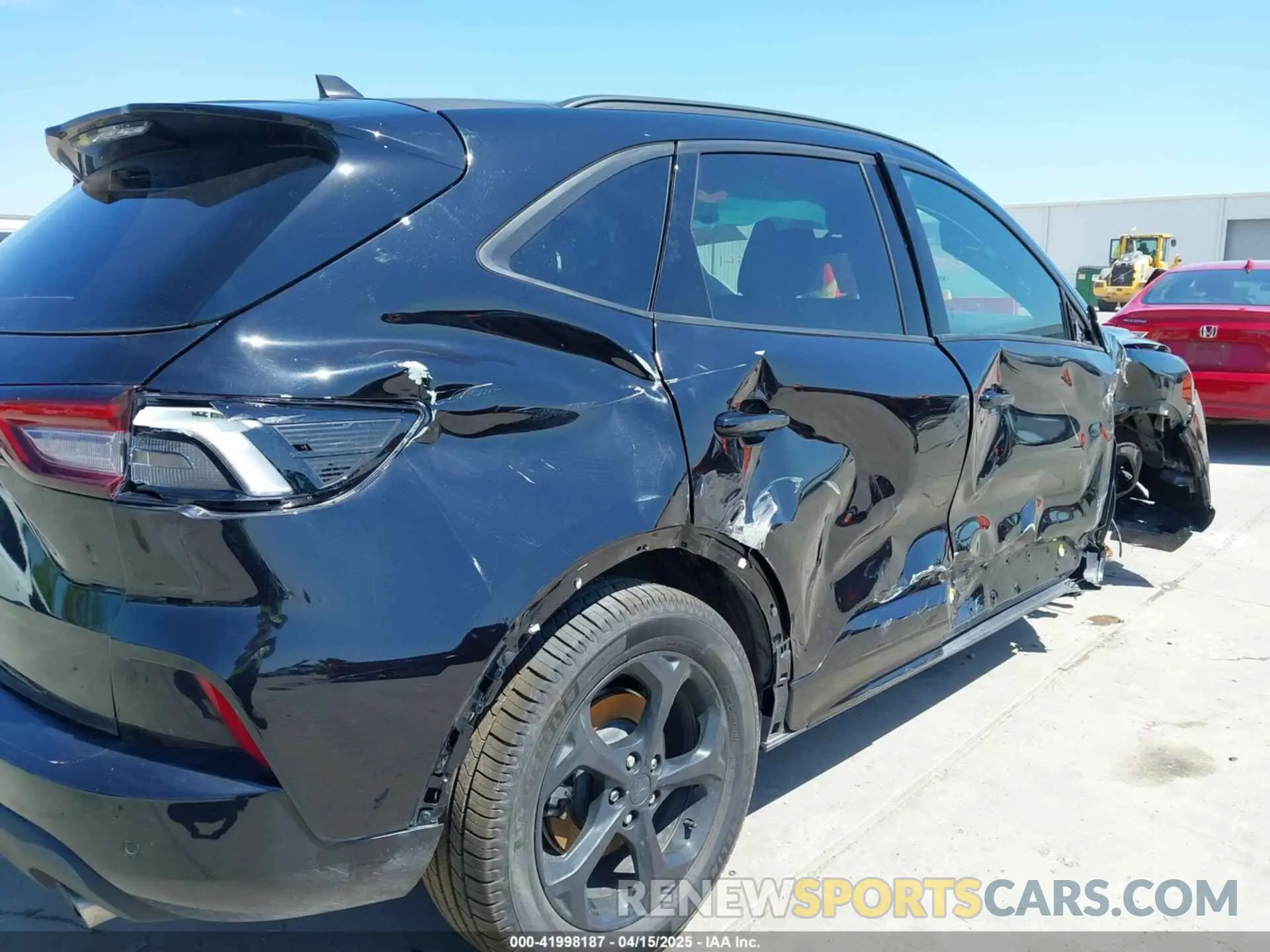 21 Photograph of a damaged car 1FMCU0MN0RUA16224 FORD ESCAPE 2024